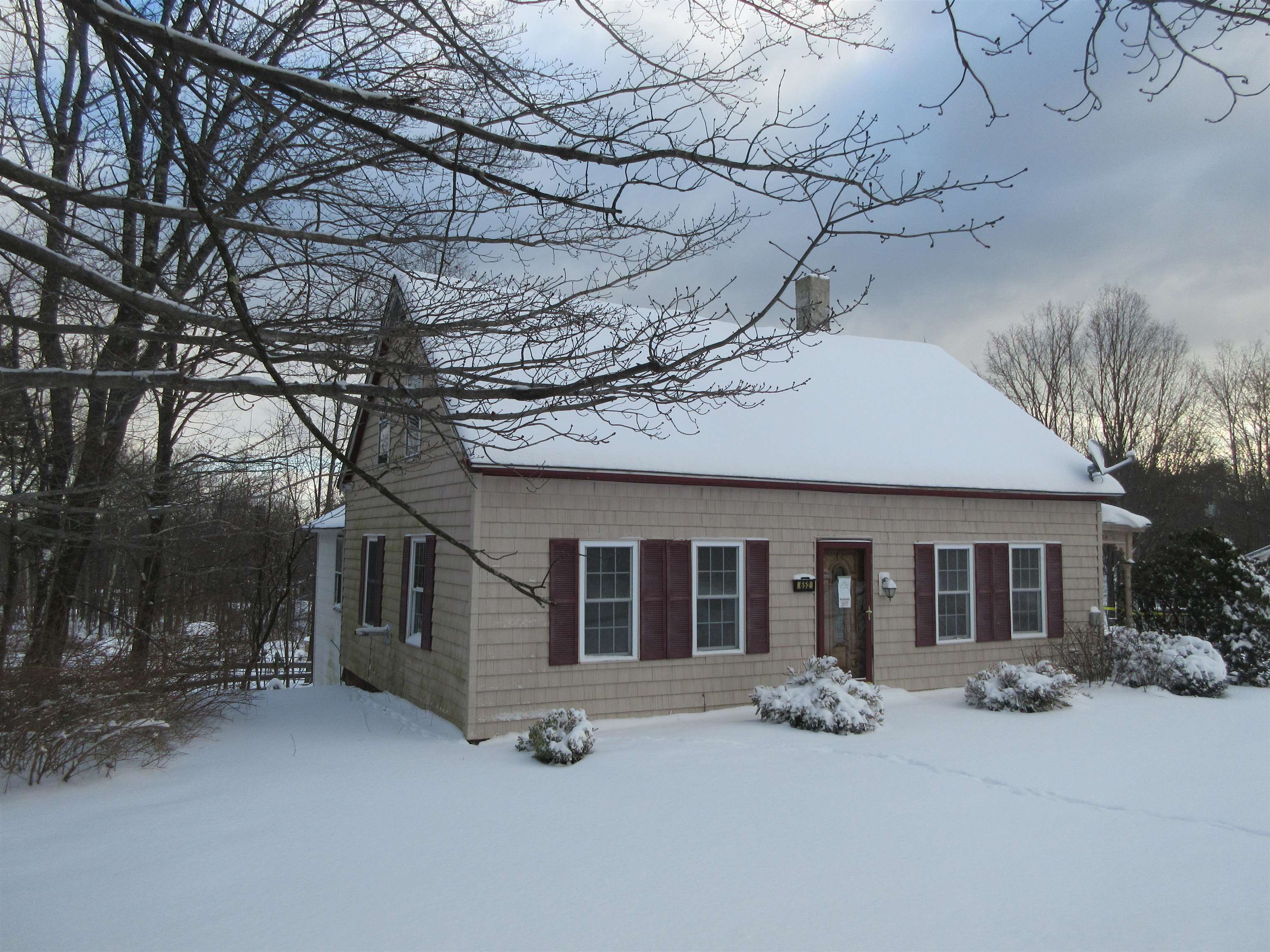 652 Forest Road, Greenfield, NH 03047