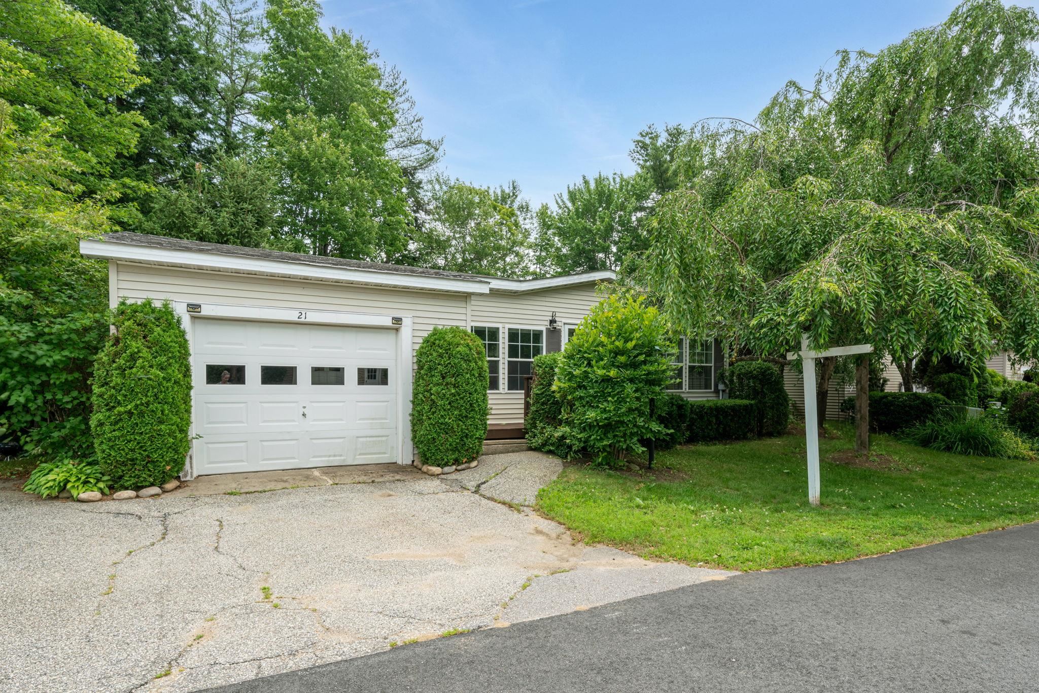 Photo of 21 Magnolia Lane Belmont NH 03220