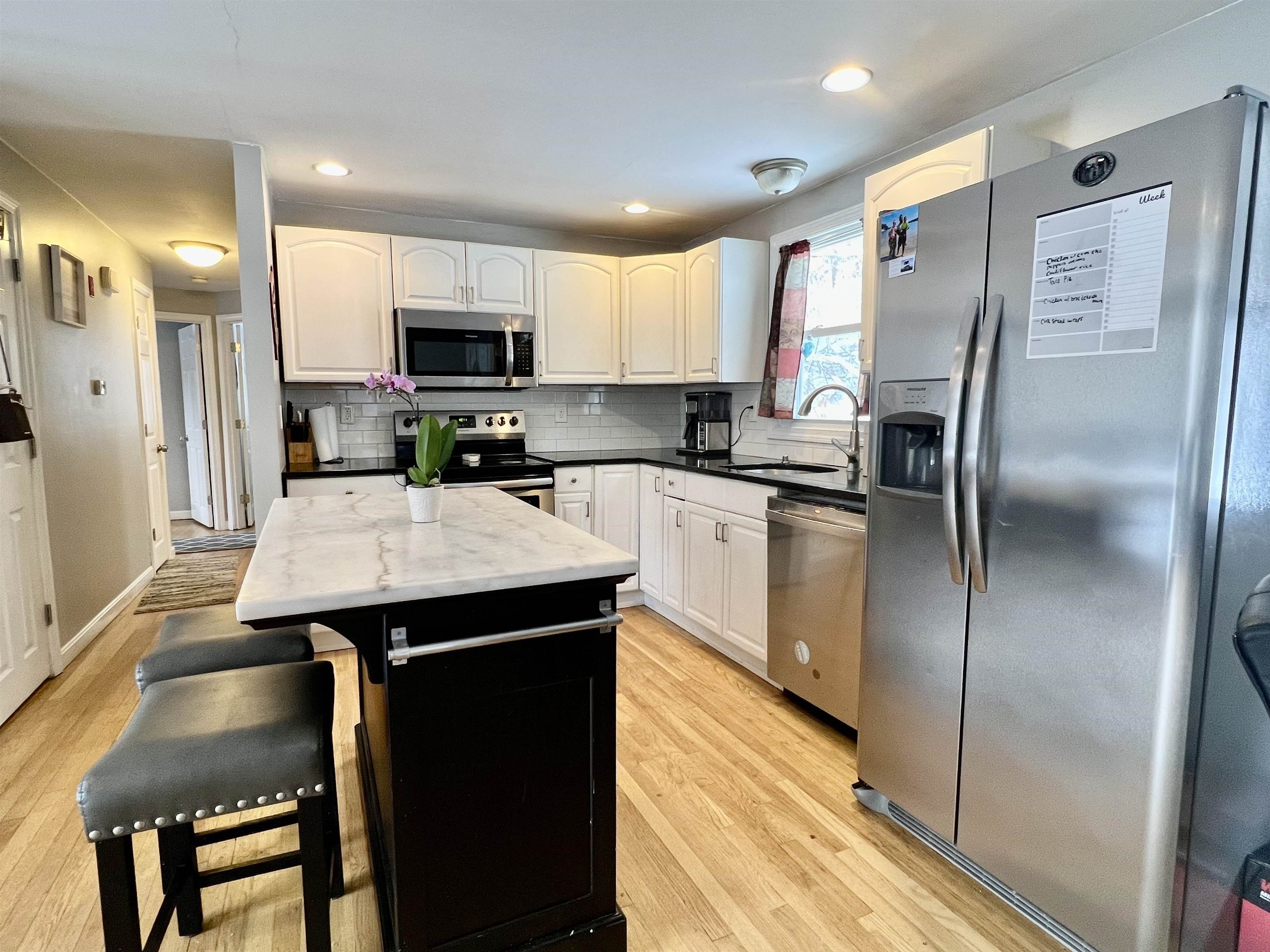 10 Gertrude Road , Windham, NH MLS 4981796 Verani Realty