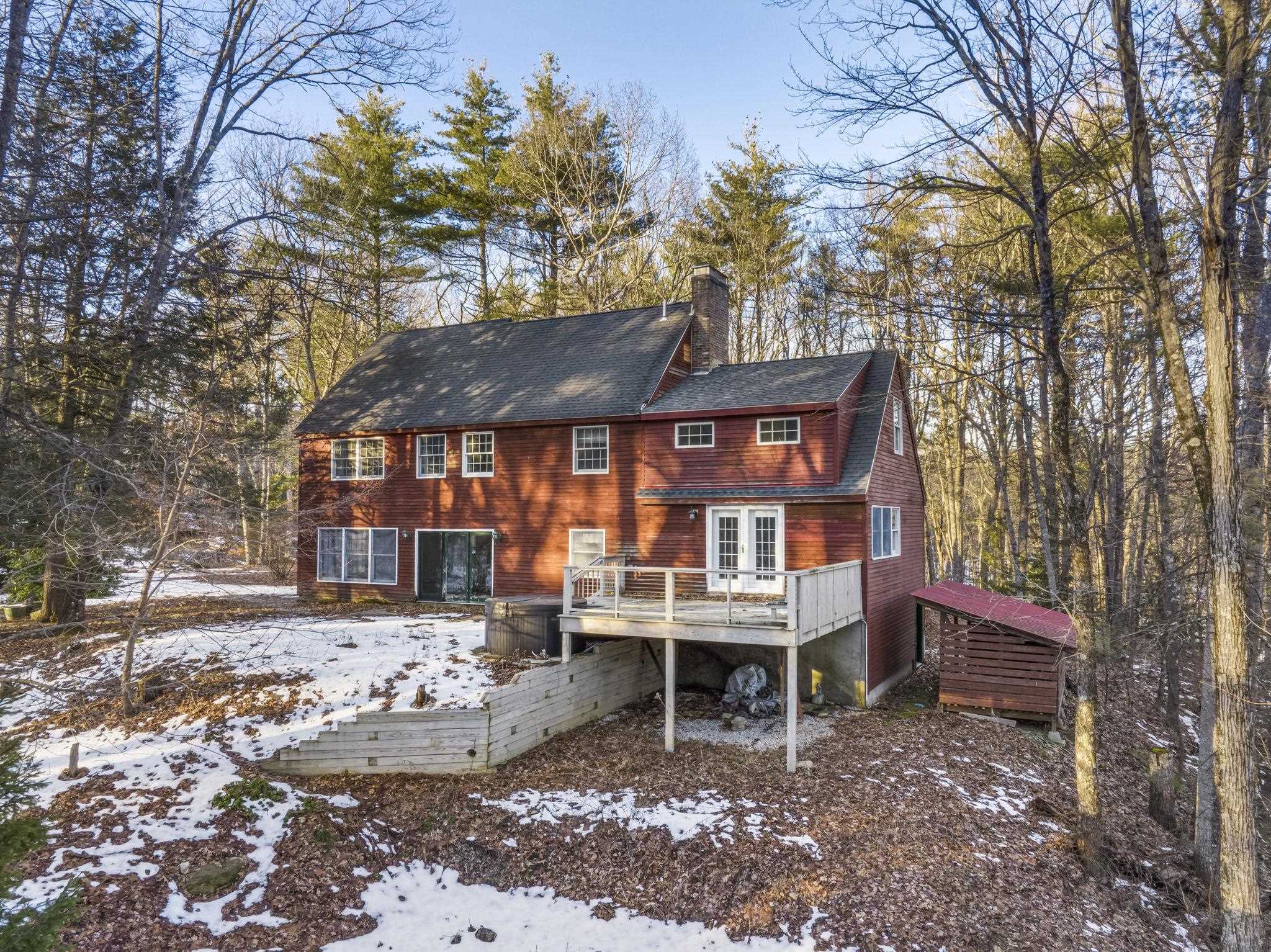 63 Louise Way Derry, NH Photo