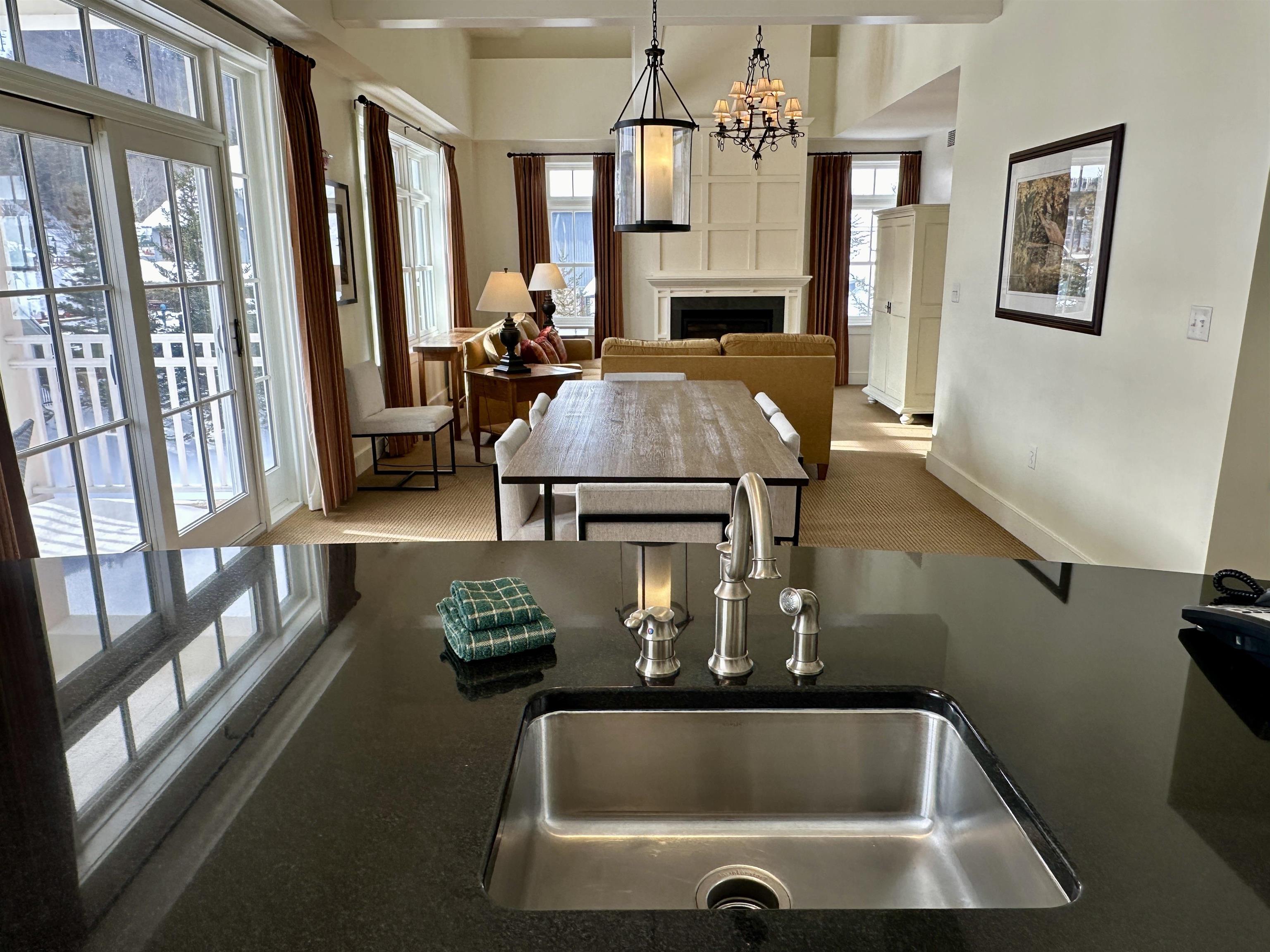 For Sale 102 Forest 337/ III Drive, 337 (plus LO 437) / III Clay