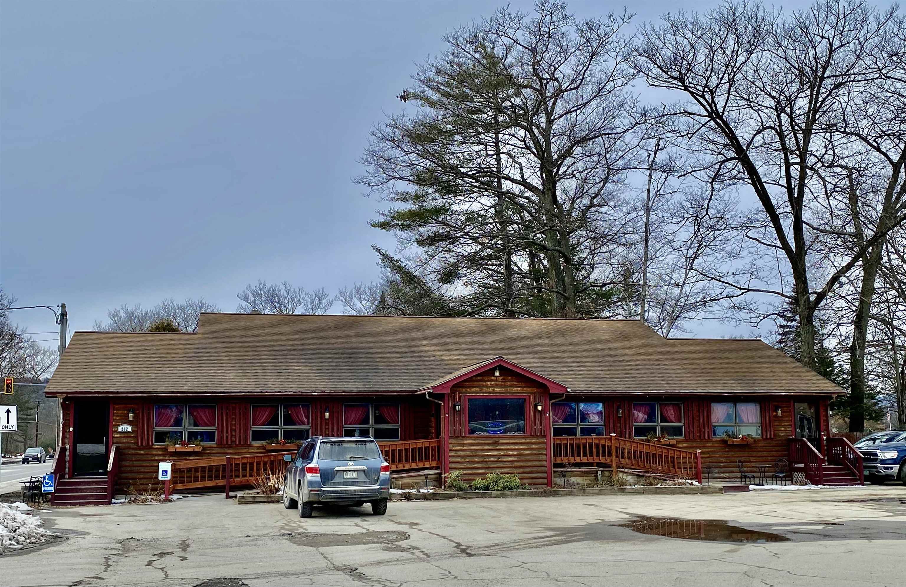 Haverhill NH Commercial Property for sale $995,000 $218 per sq.ft.