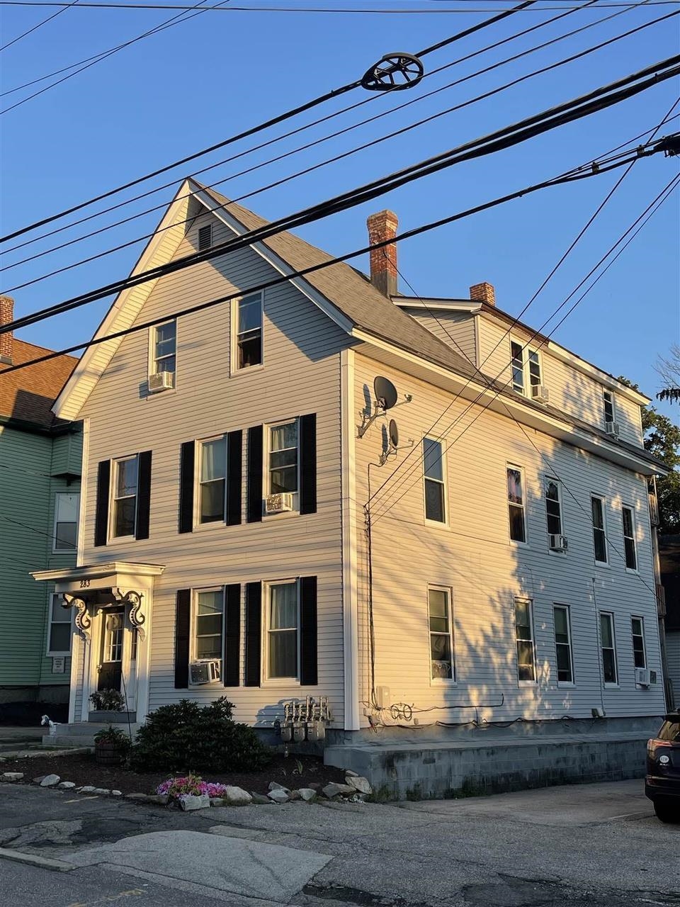 MANCHESTER NH Multi Family for sale $$800,000 | $194 per sq.ft.