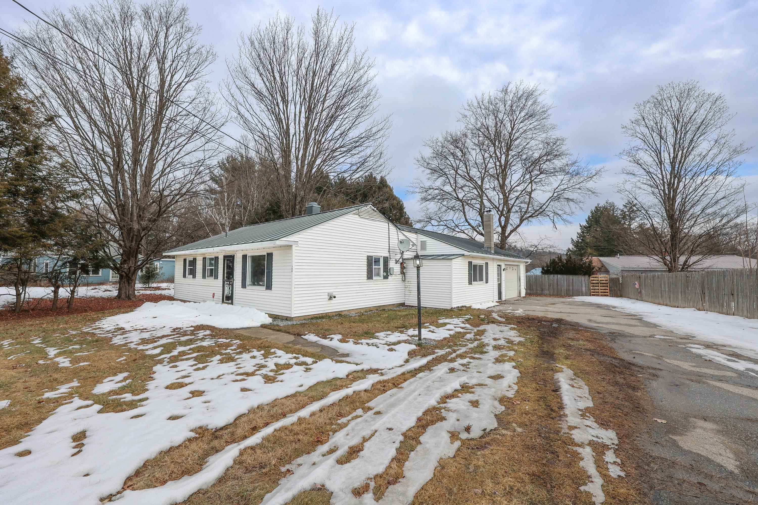 SPRINGFIELD VT Home for sale $$219,900 | $196 per sq.ft.