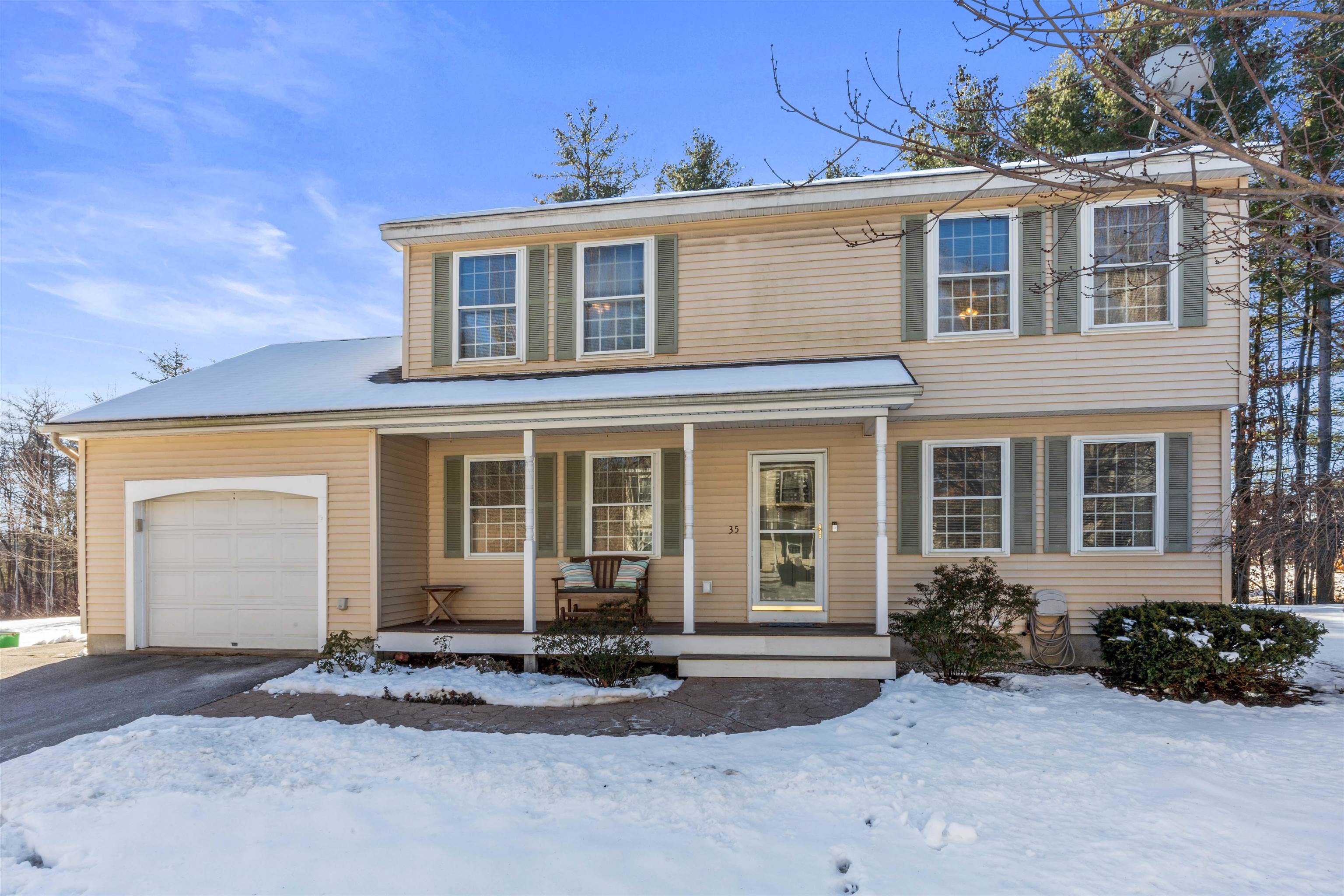 MANCHESTER NH Home for sale $$499,900 | $294 per sq.ft.