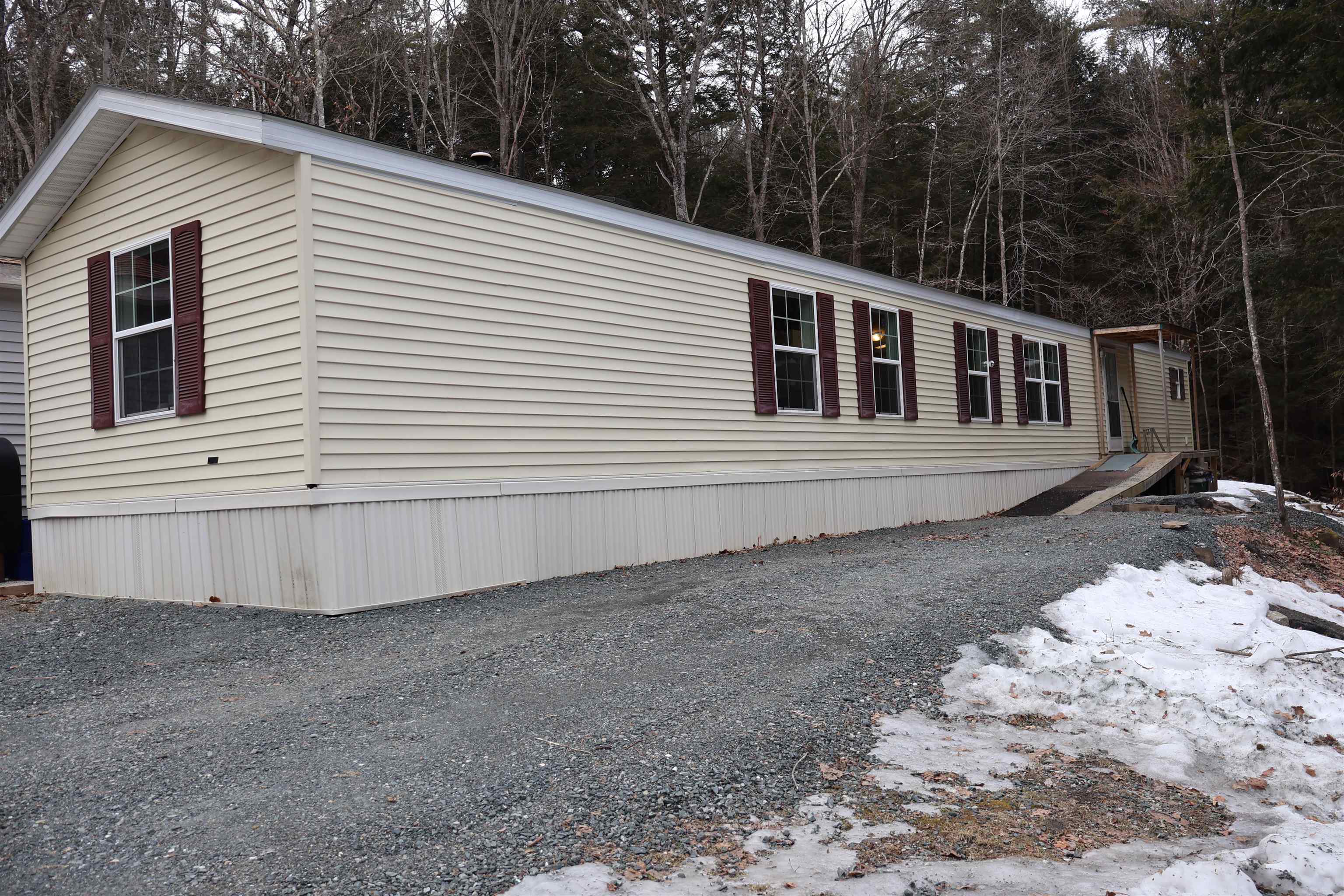 VILLAGE OF QUECHEE IN TOWN OF HARTFORD VT Home for sale $$222,000 | $141 per sq.ft.