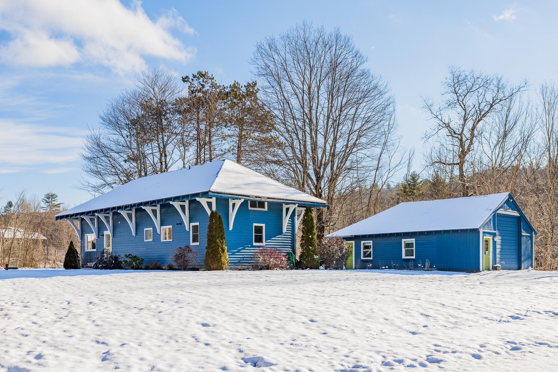 MOUNT HOLLY VT Home for sale $$549,000 | $201 per sq.ft.