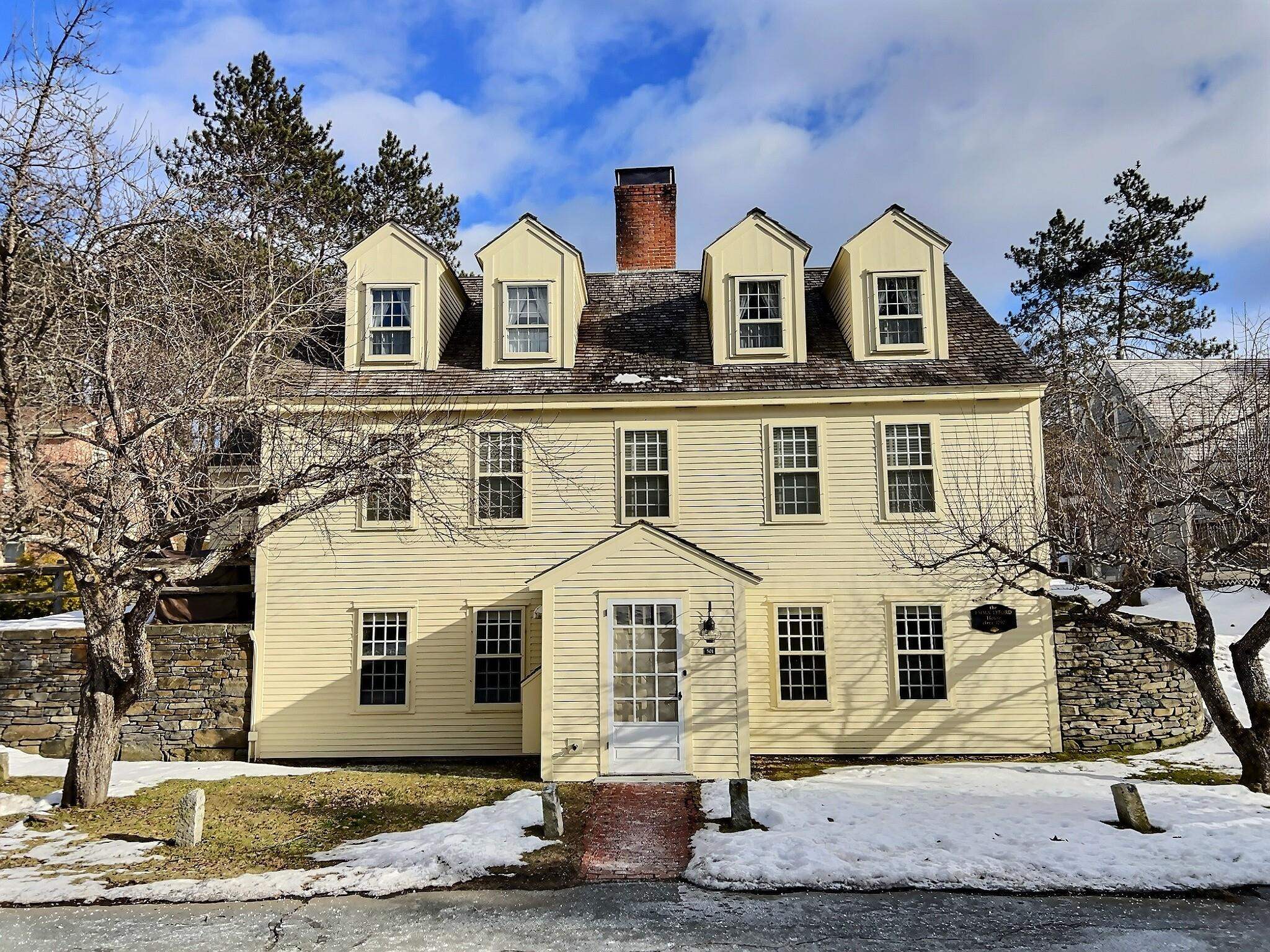 LYME NH Condo for sale $$270,000 | $274 per sq.ft.