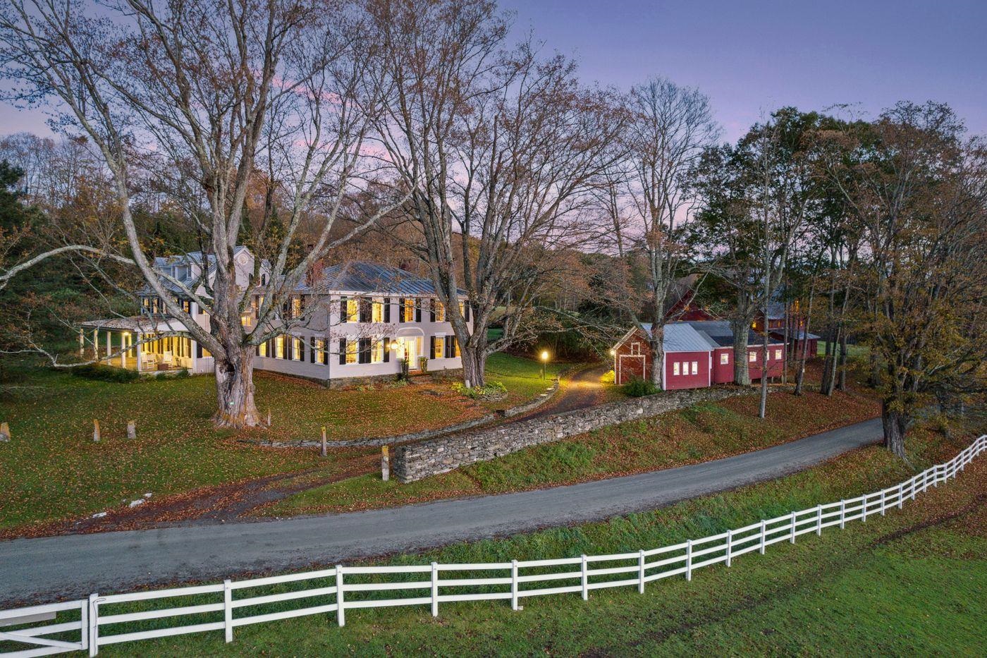 Photo of 322 Weed Road Hartland VT 05048