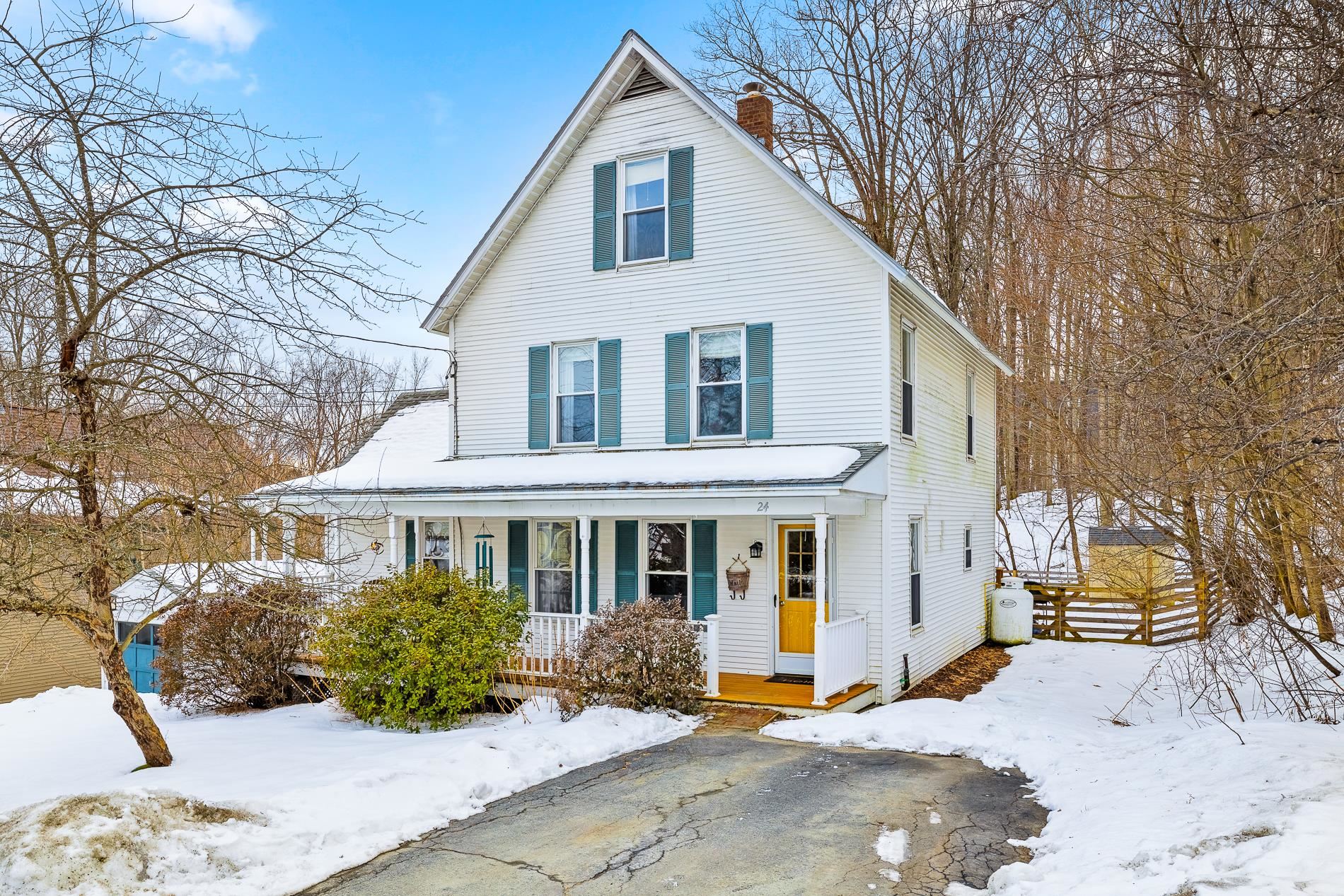 Hartford VT Home for sale $389,000 $233 per sq.ft.