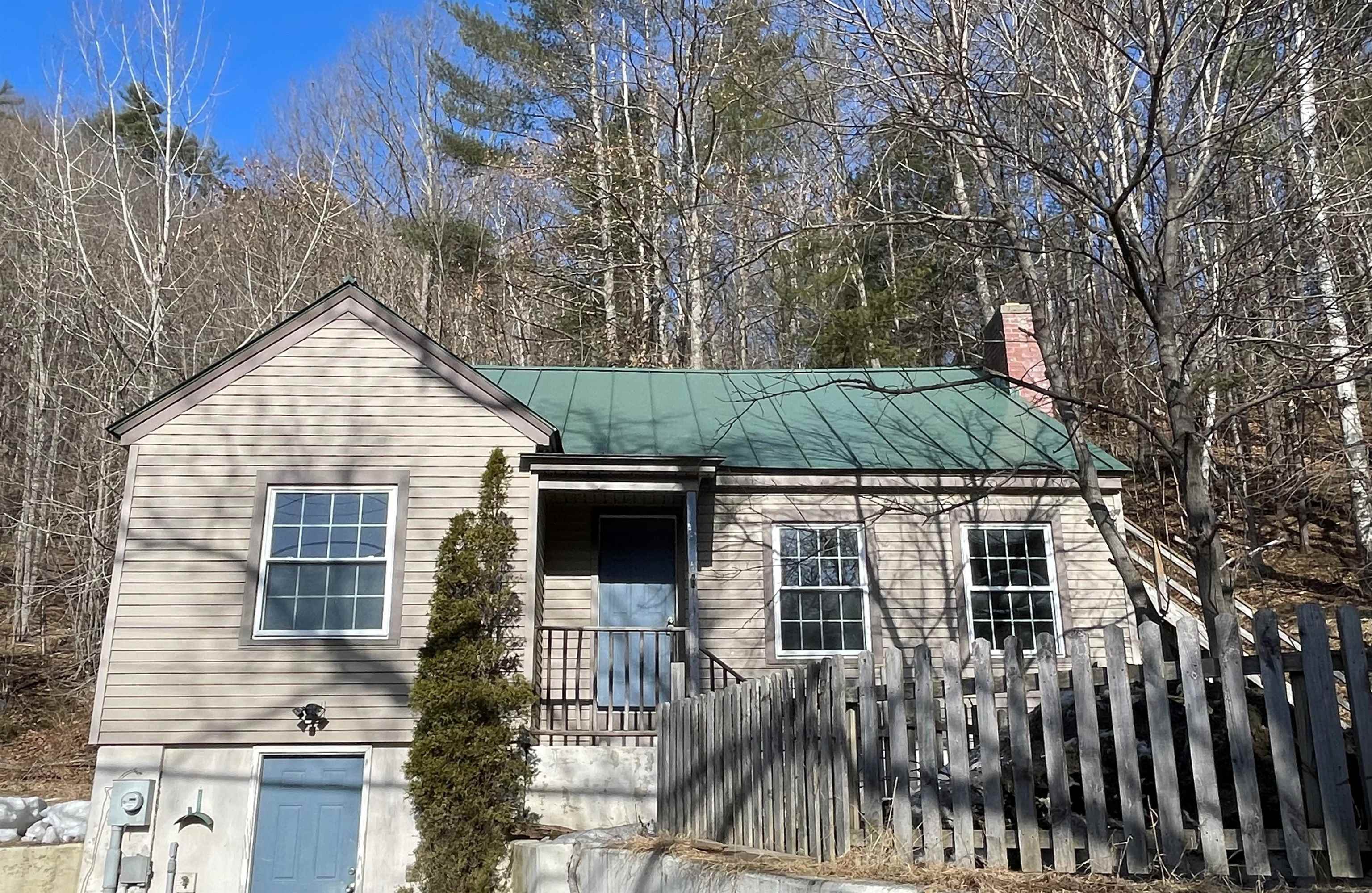 Sharon VT Home for sale $230,000 $162 per sq.ft.