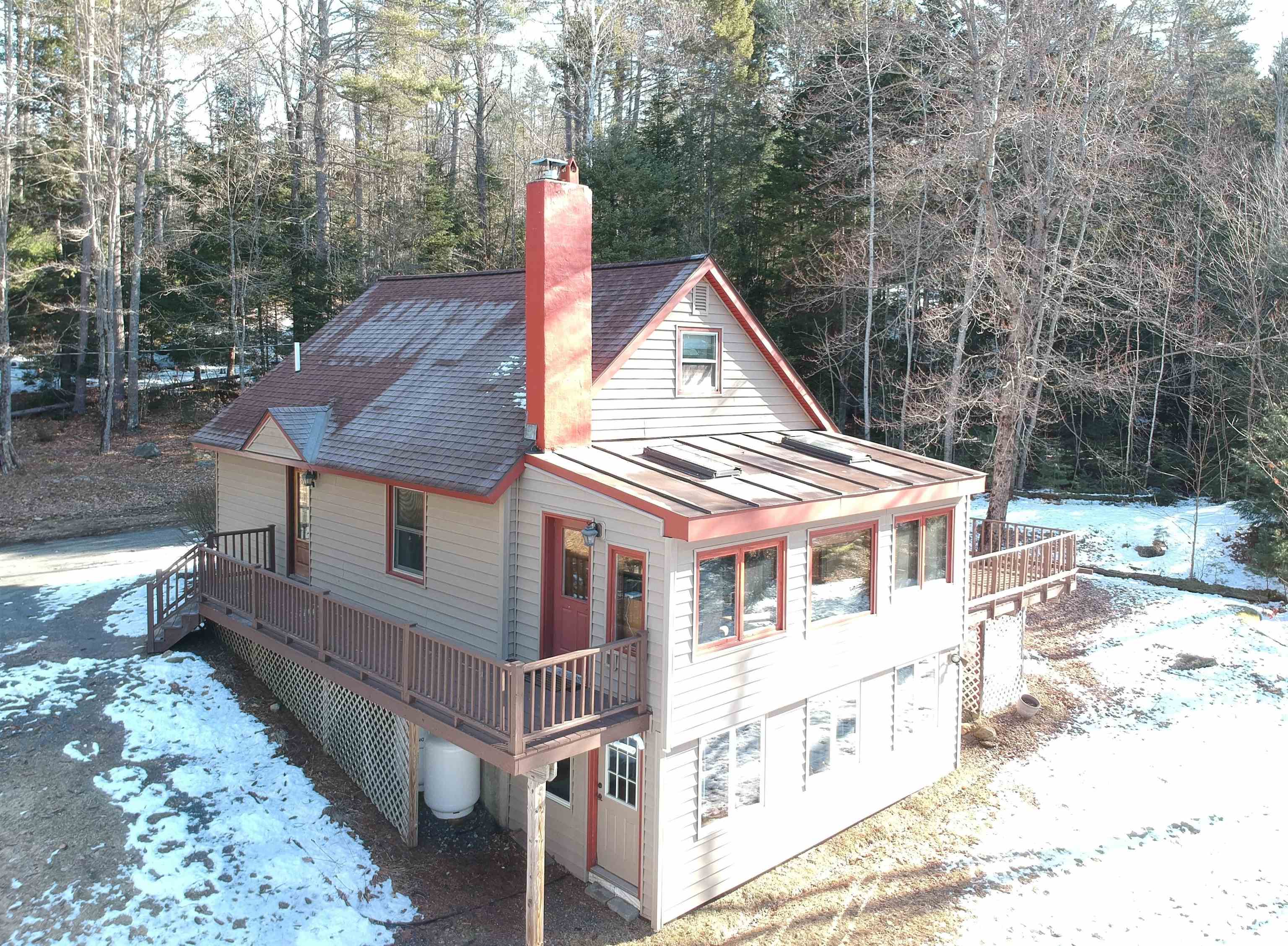 1.75 Story Single Family Home in Enfield NH