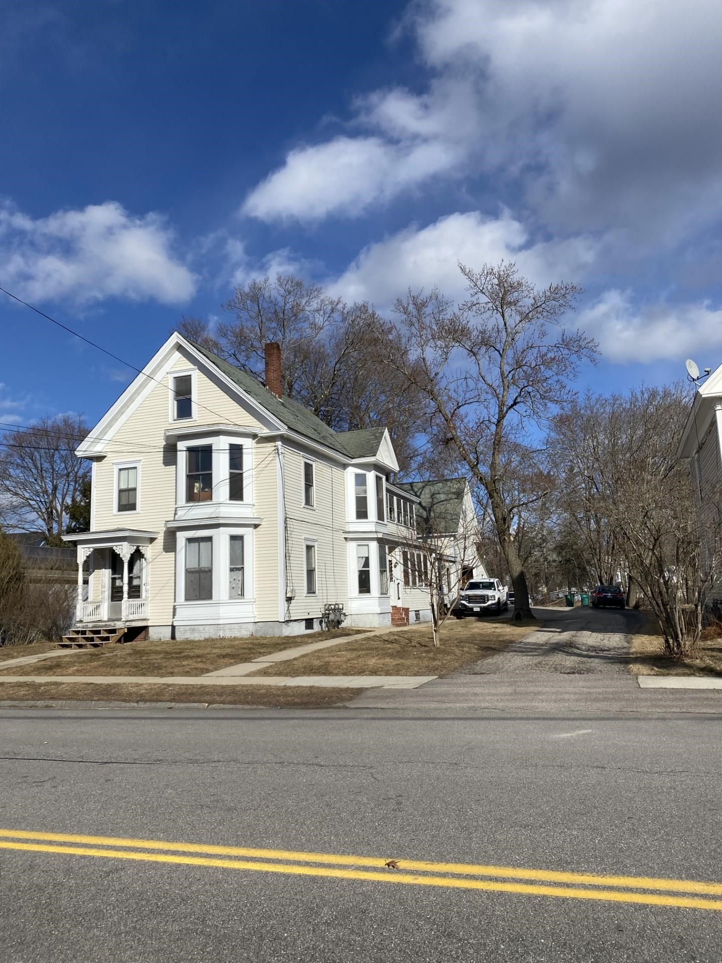 86 Charles Street, Rochester, NH 03867