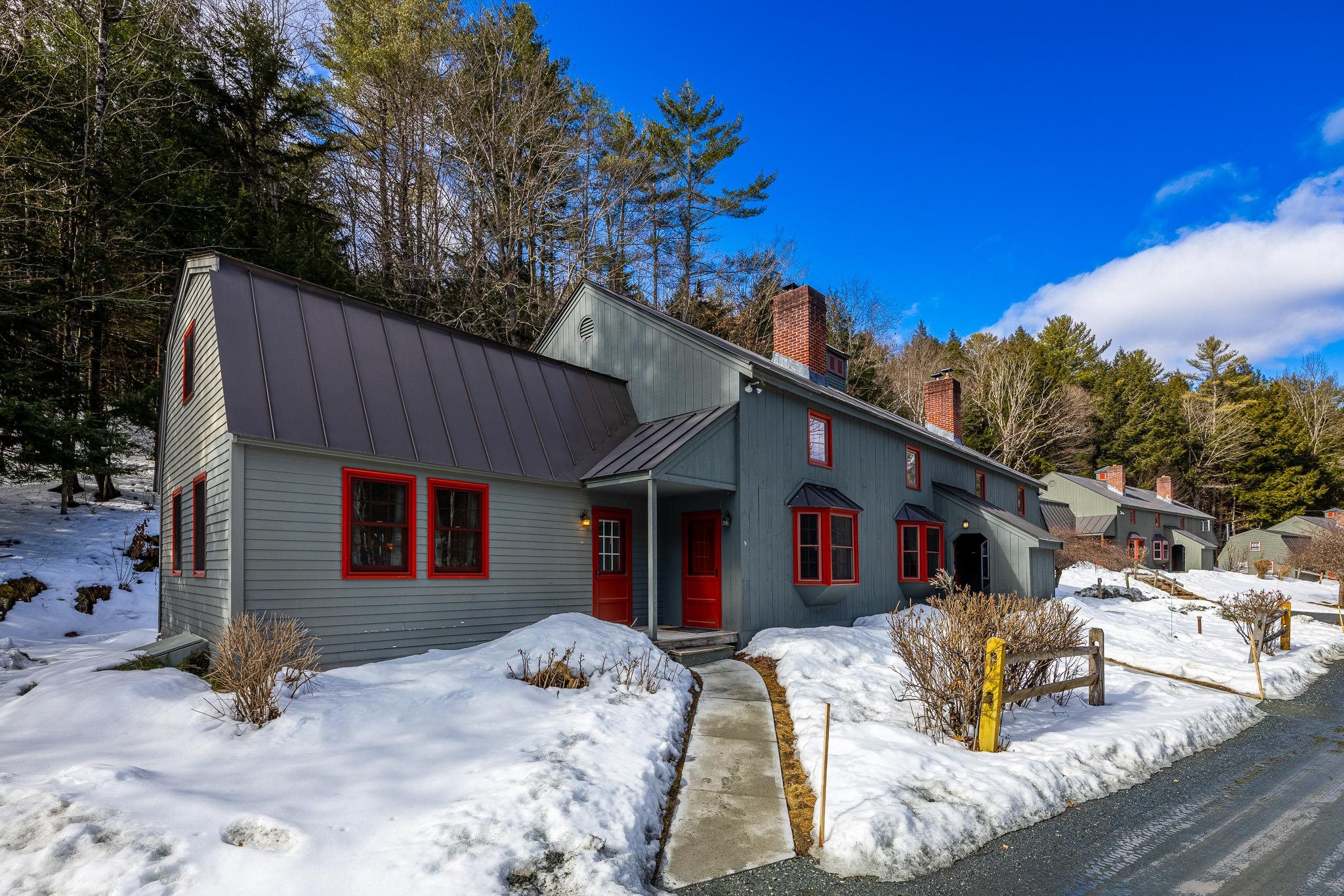 VILLAGE OF QUECHEE IN TOWN OF HARTFORD VT Condo for sale $$149,000 | $207 per sq.ft.