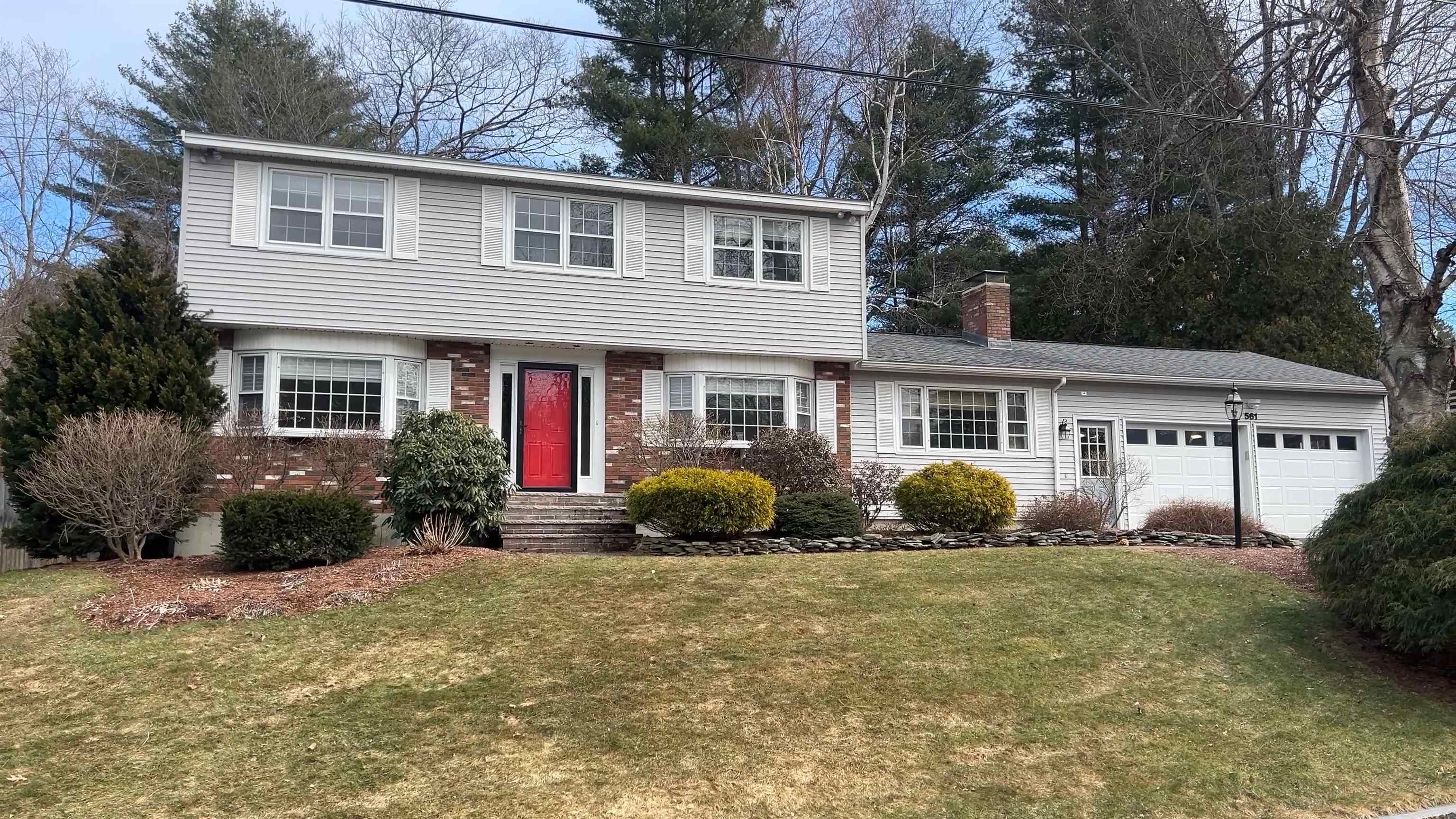 MANCHESTER NH Home for sale $$599,000 | $294 per sq.ft.