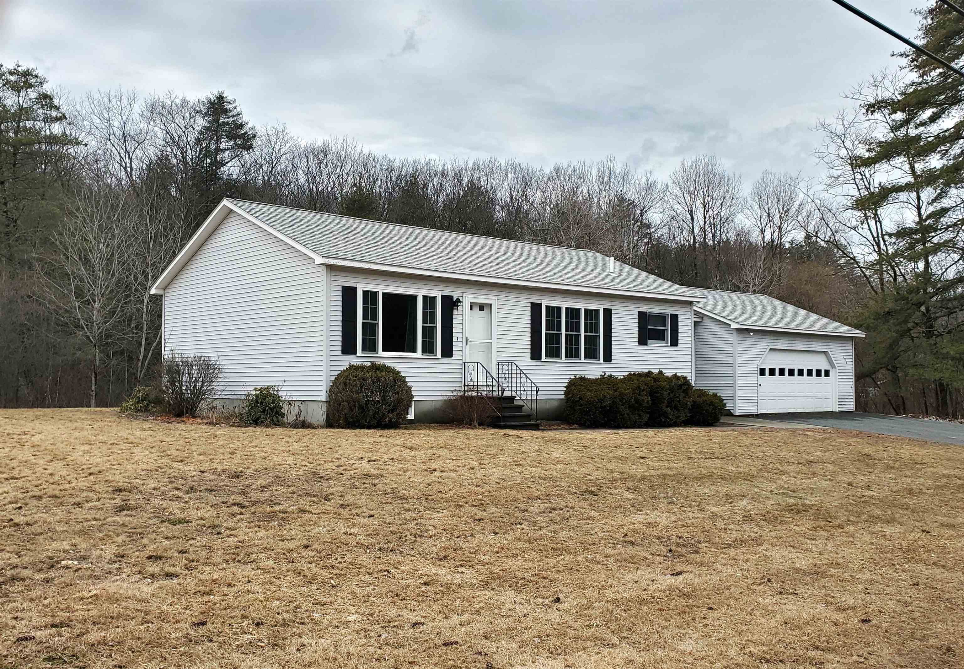 Enfield NH Home for sale $399,900