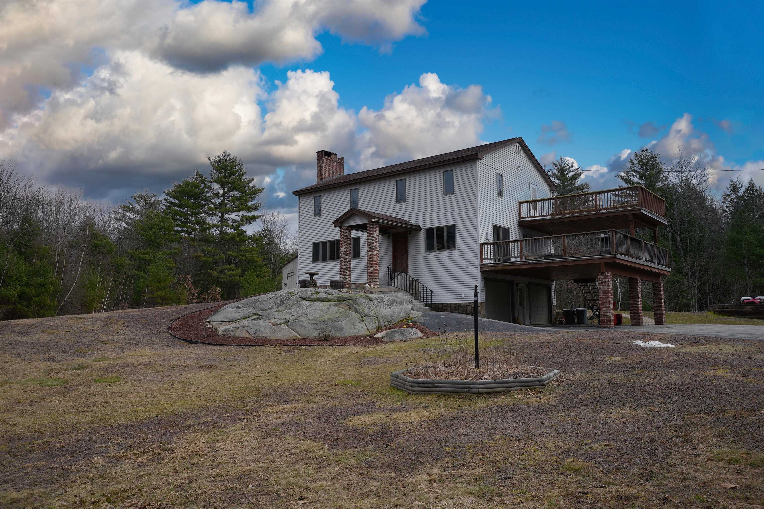 210 East Ricker Road Chichester, NH Photo