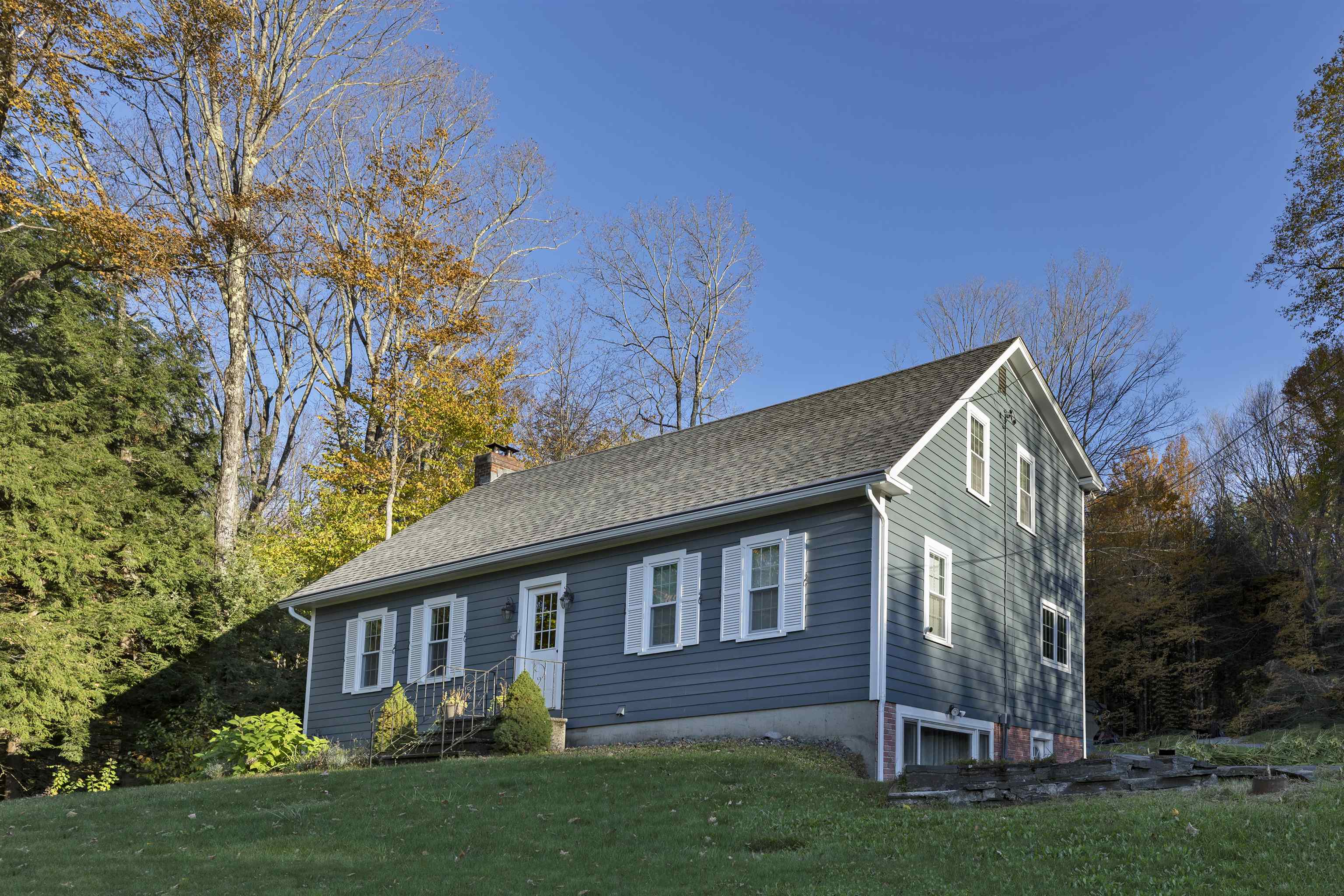 Lebanon NH Home for sale $$699,000 $284 per sq.ft.