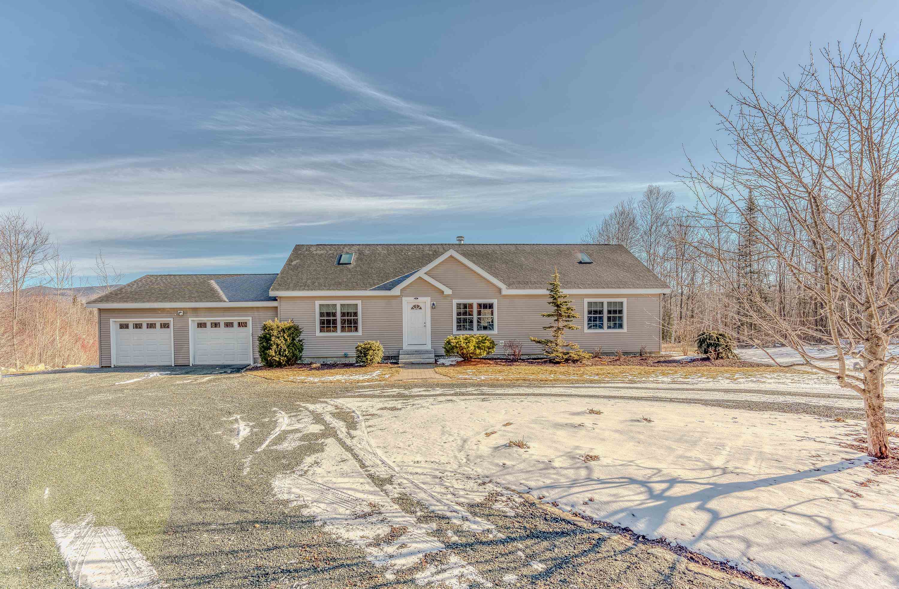43 Red Brook Road, Jefferson, NH 