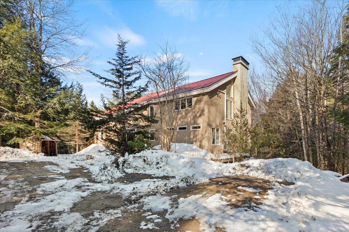 34 Raspberry Hill Road, Winhall, VT 05340 SOLD LISTING