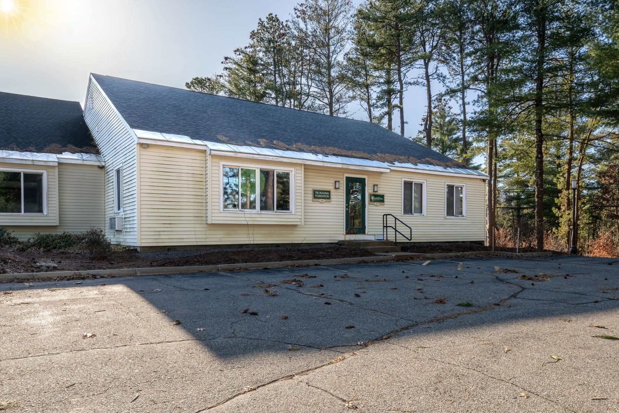Amherst NH Commercial Property for sale $$165,000 $65 per sq.ft.