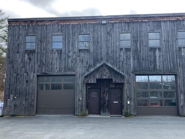 Woodstock VT Commercial Property for sale $$425,000 $221 per sq.ft.