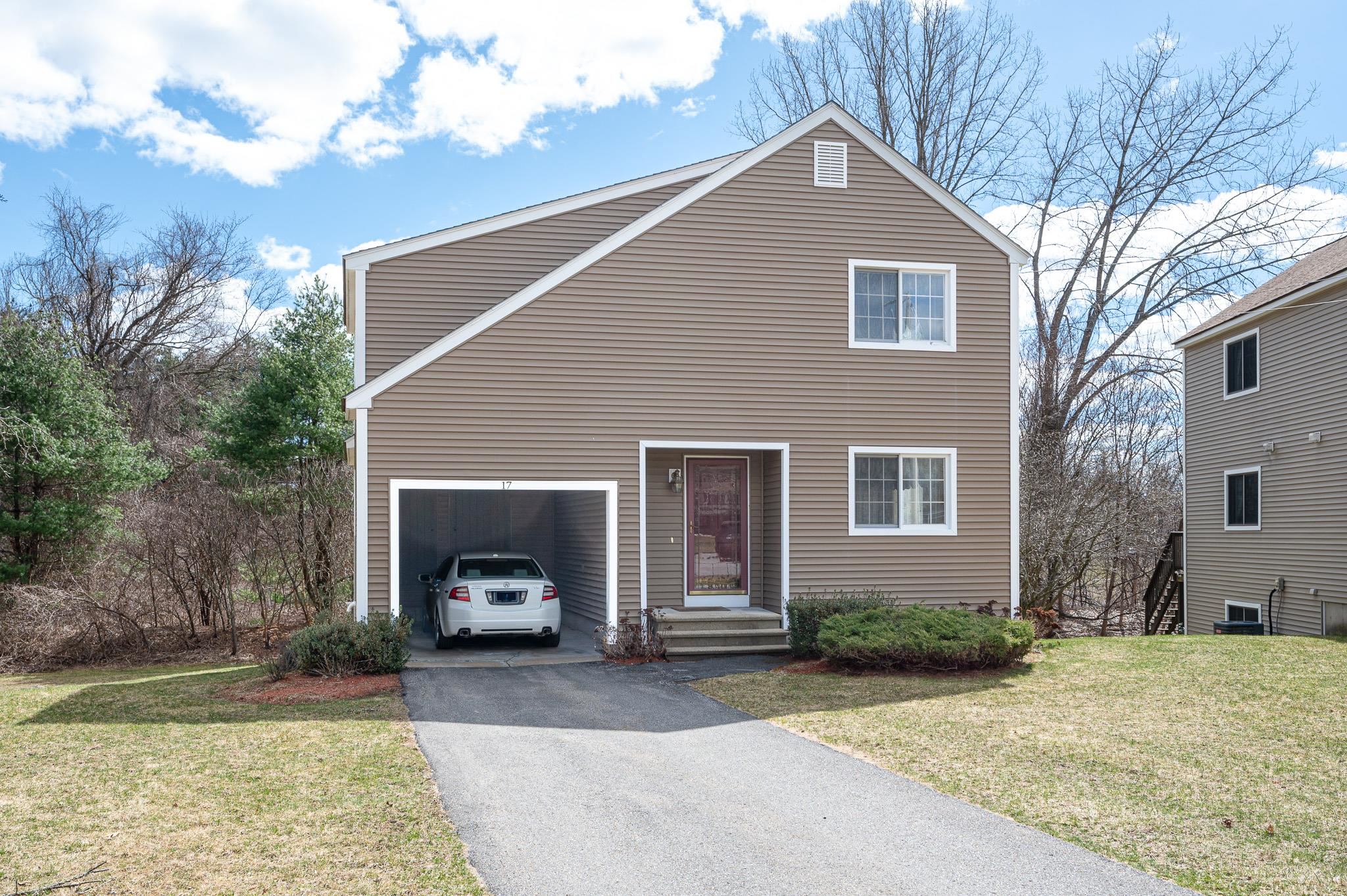 Photo of 17 Jeremy Place Nashua NH 03064
