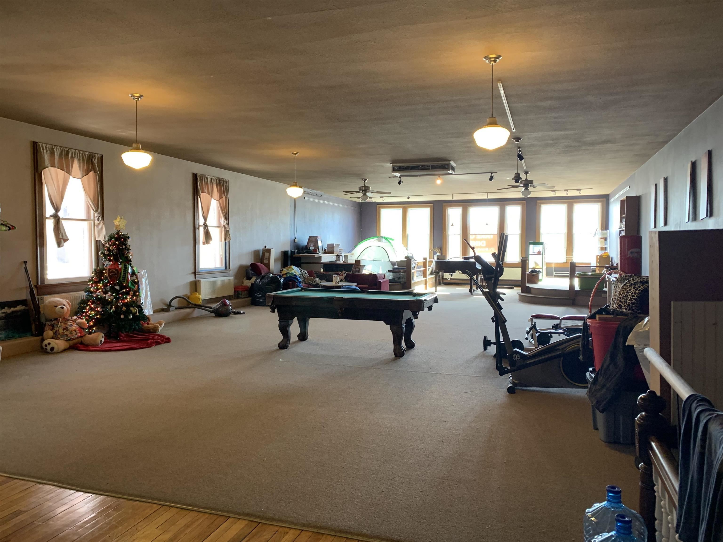 ROWE REAL ESTATE Brandon, Vermont