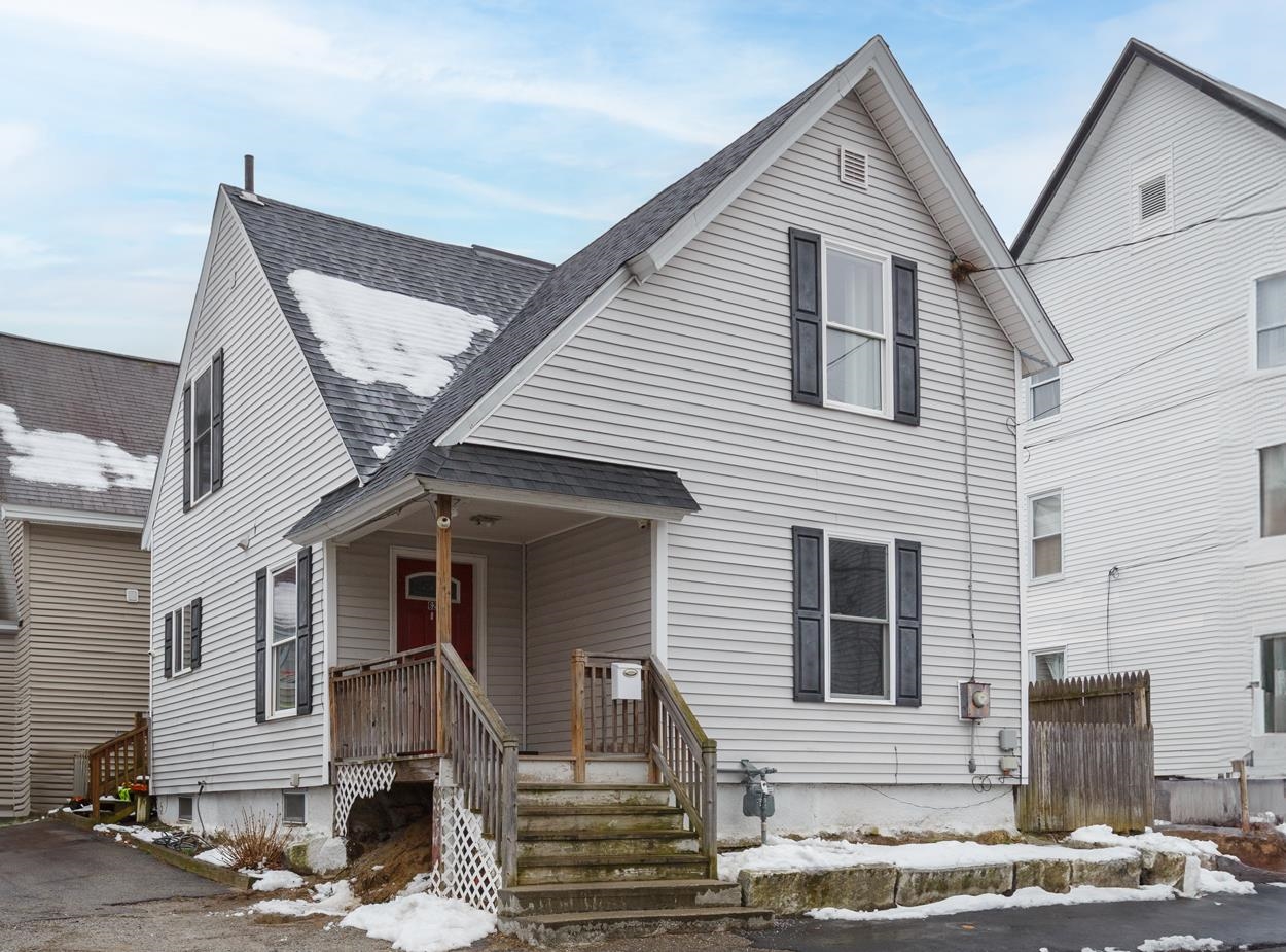 MANCHESTER NH Home for sale $$325,000 | $307 per sq.ft.