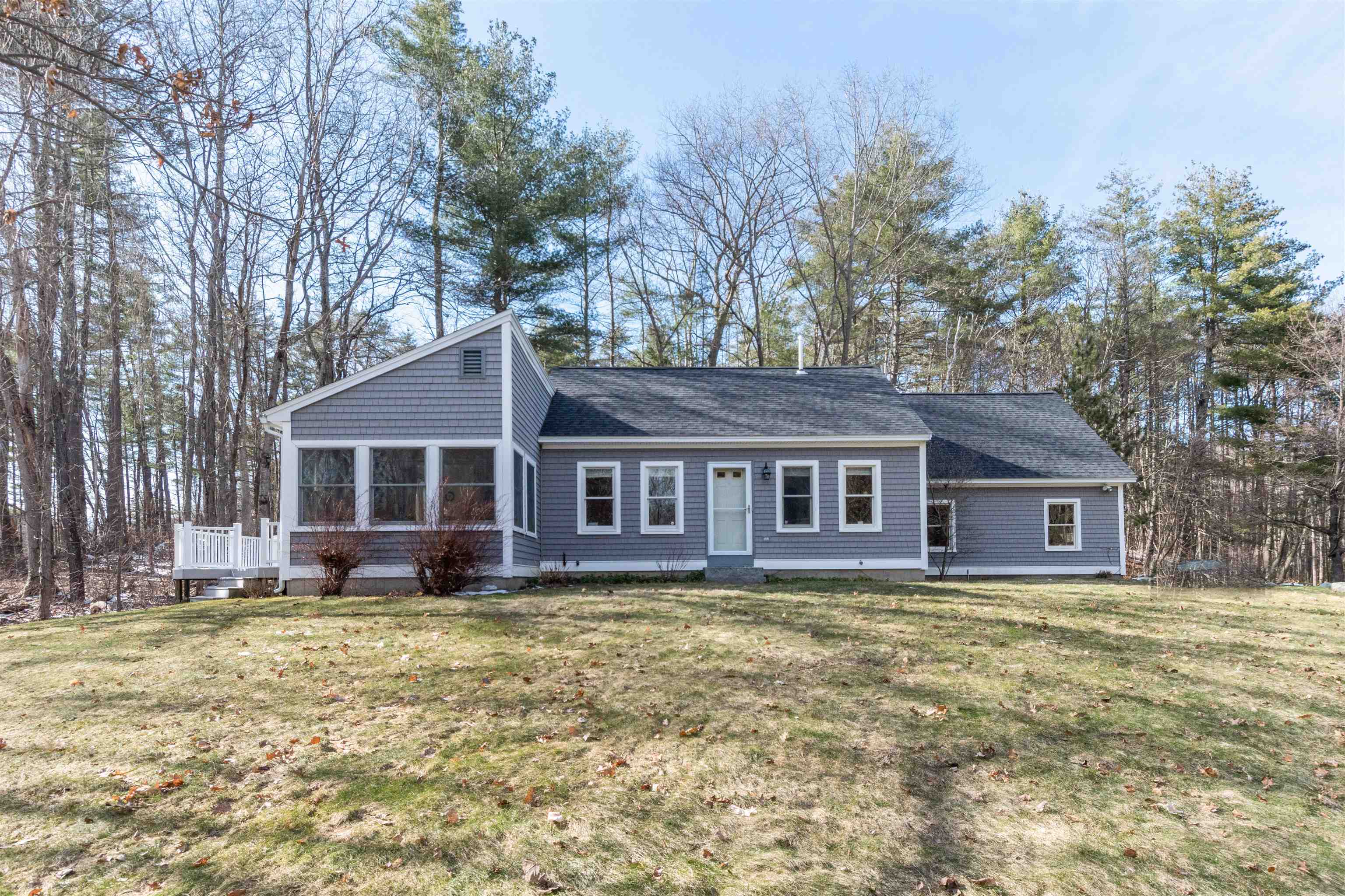 7A Strearns Road, Amherst, NH 03031