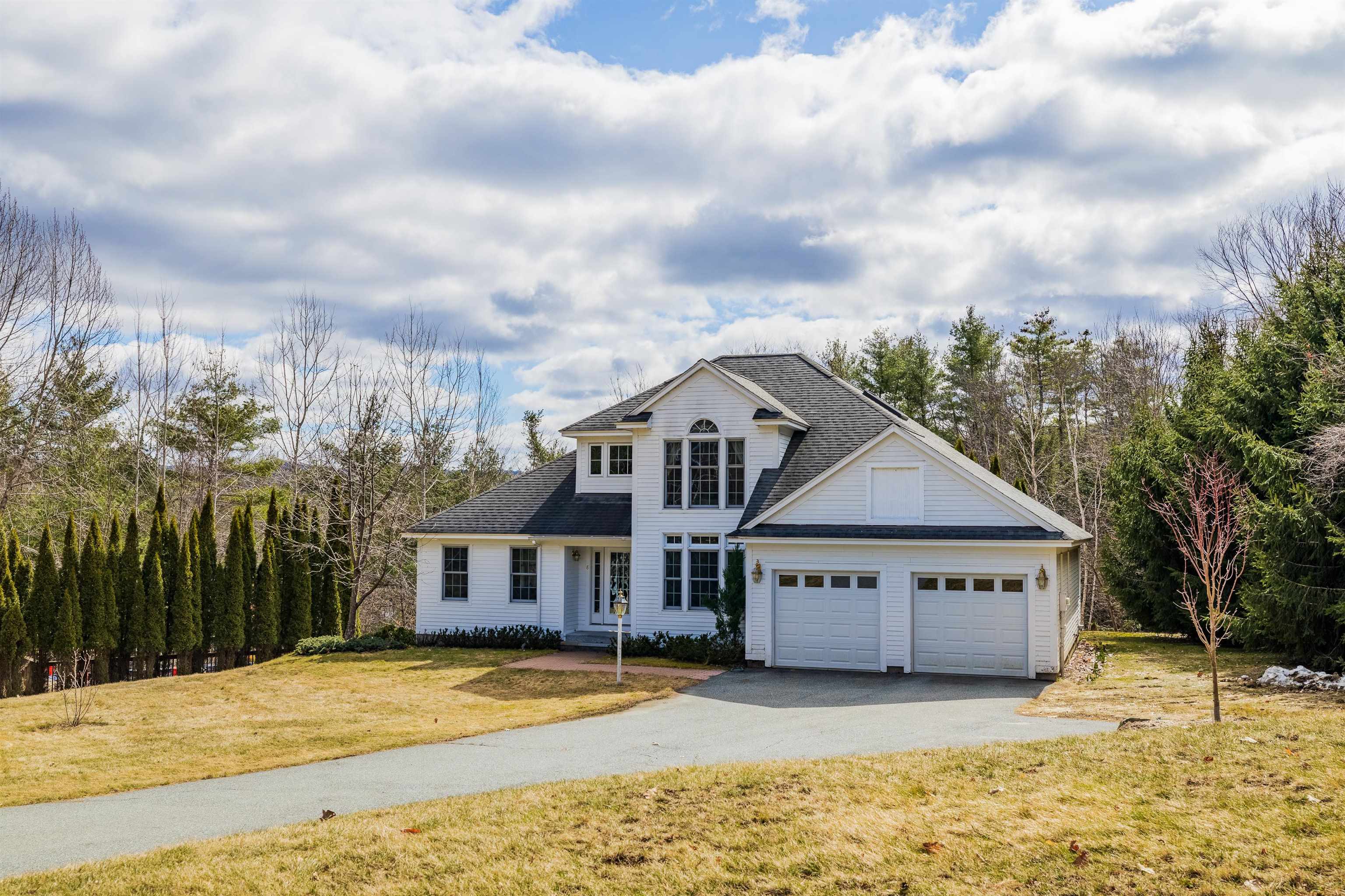 LEBANON NH Home for sale $$980,000 | $478 per sq.ft.