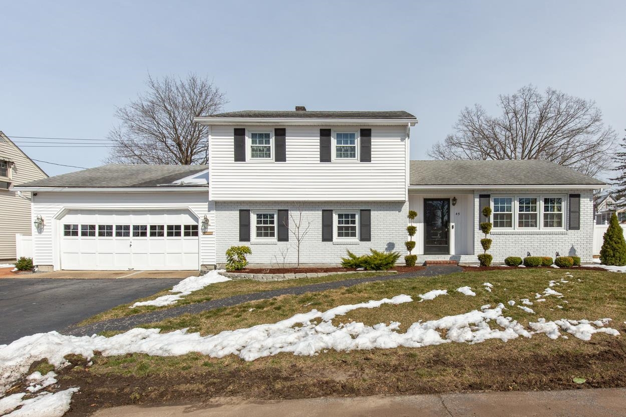 MANCHESTER NH Home for sale $$484,900 | $263 per sq.ft.