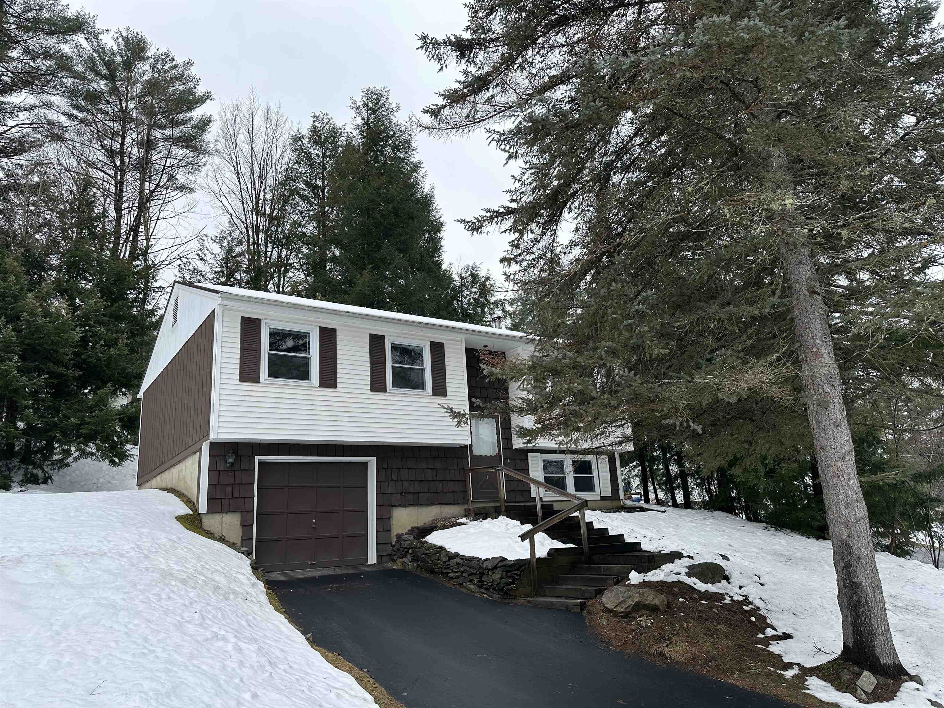 Lebanon NH 03766 Home for sale $List Price is $429,000