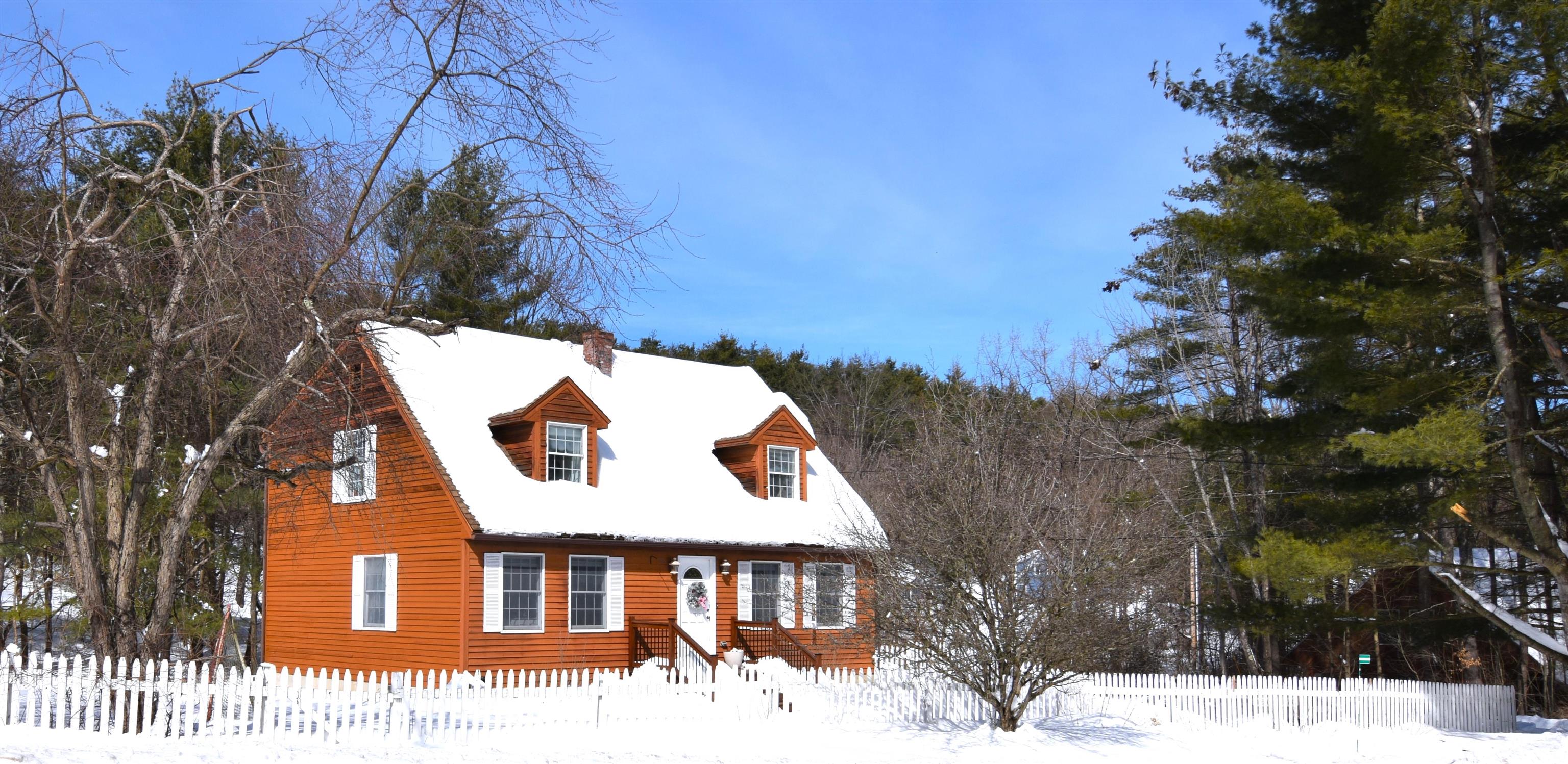 VILLAGE OF WILDER IN TOWN OF HARTFORD VT Home for sale $$550,000 | $336 per sq.ft.