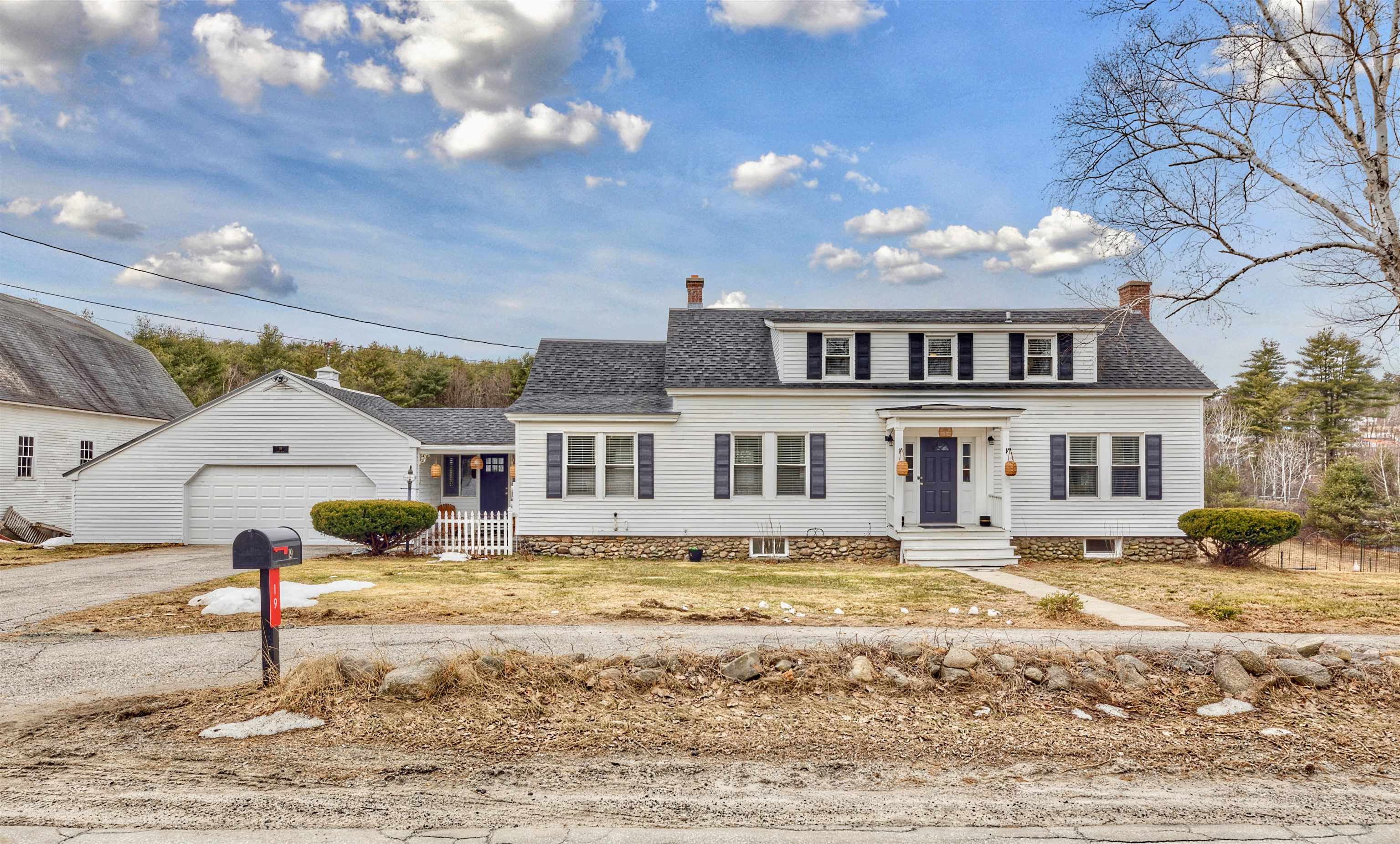 Newport NH Home for sale $$389,000 $198 per sq.ft.
