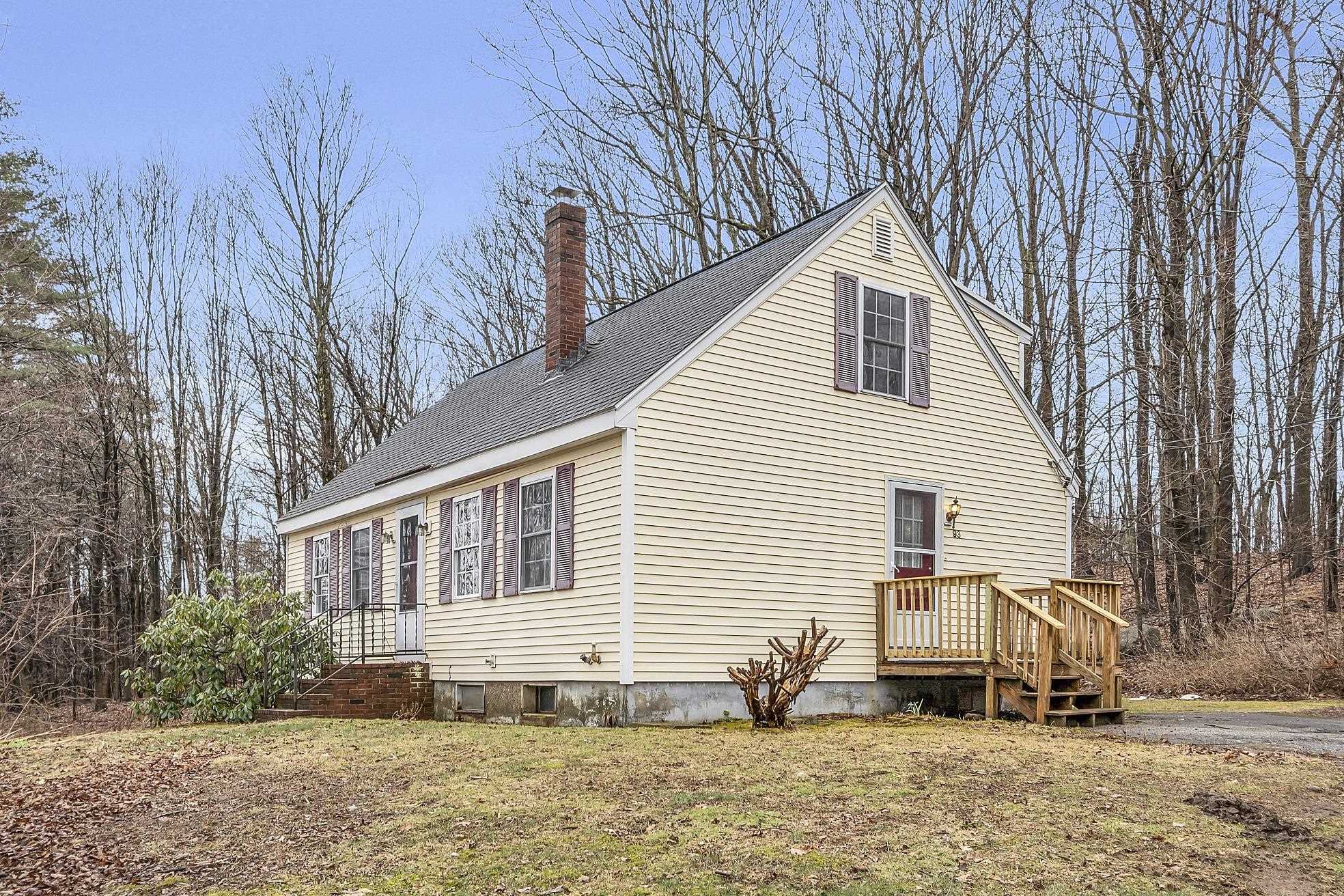 Photo of 93 Broad Street Hollis NH 03049-6017