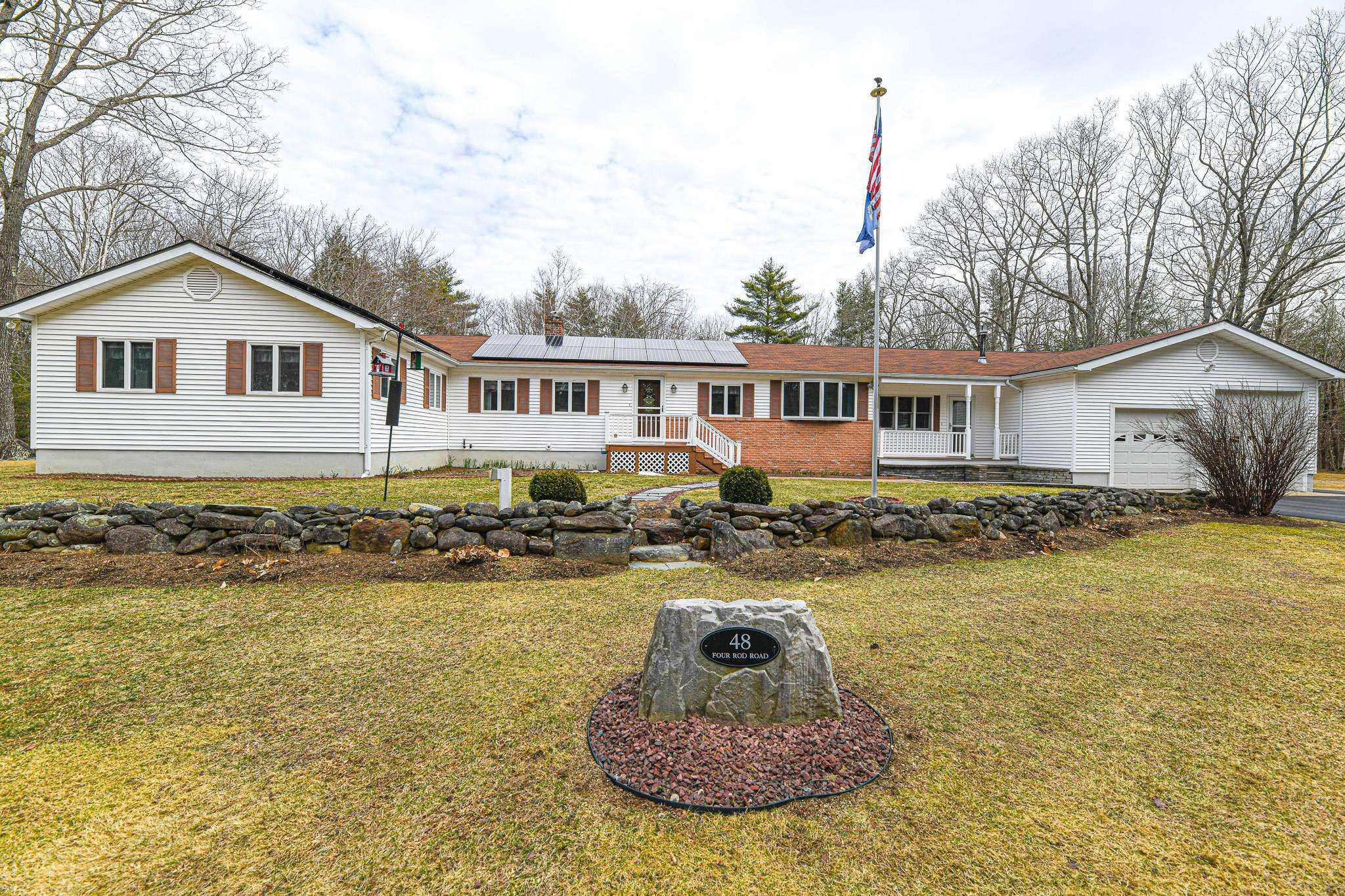 48 Four Rod Road, Rochester, NH 