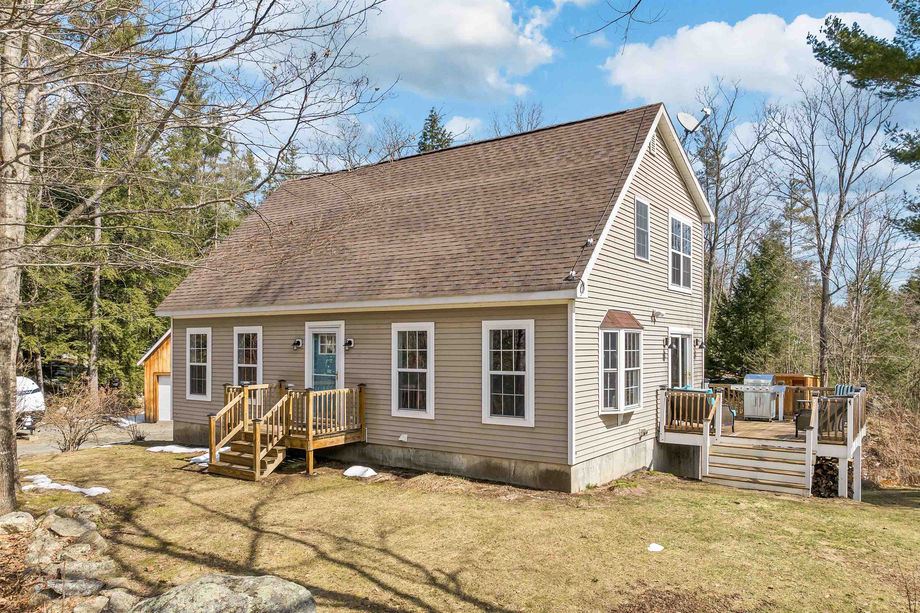 WILMOT NH Home for sale $$599,900 | $304 per sq.ft.