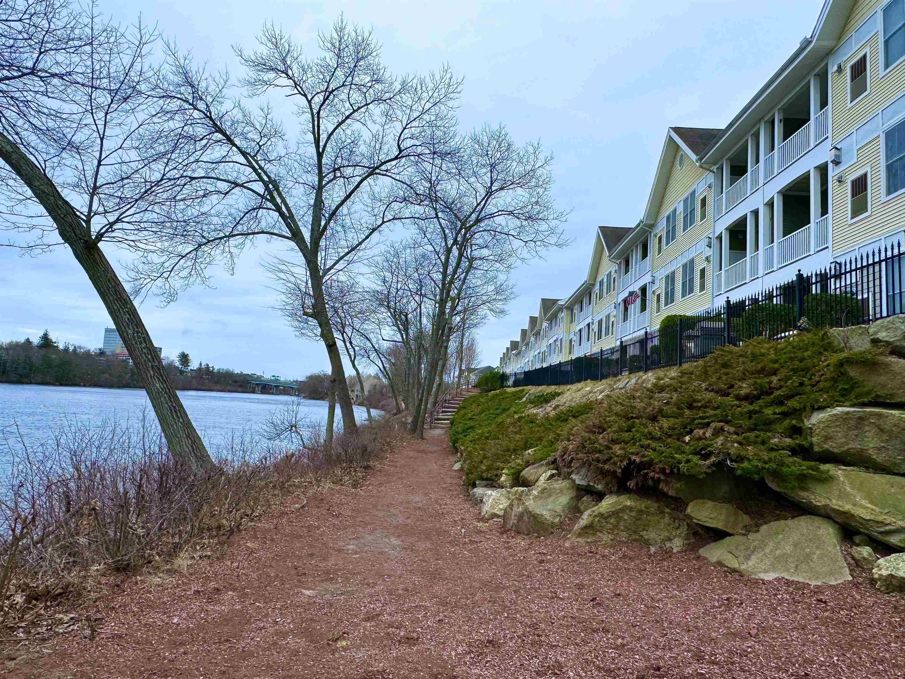 55 River Front Drive 323, Manchester, NH 