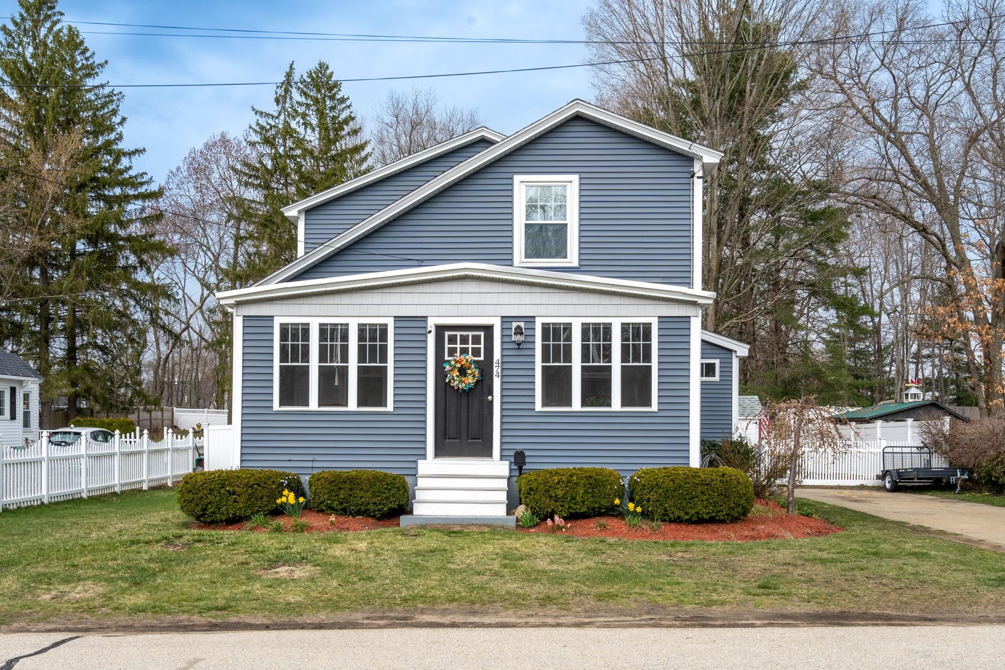 MANCHESTER NH Home for sale $$450,000 | $215 per sq.ft.