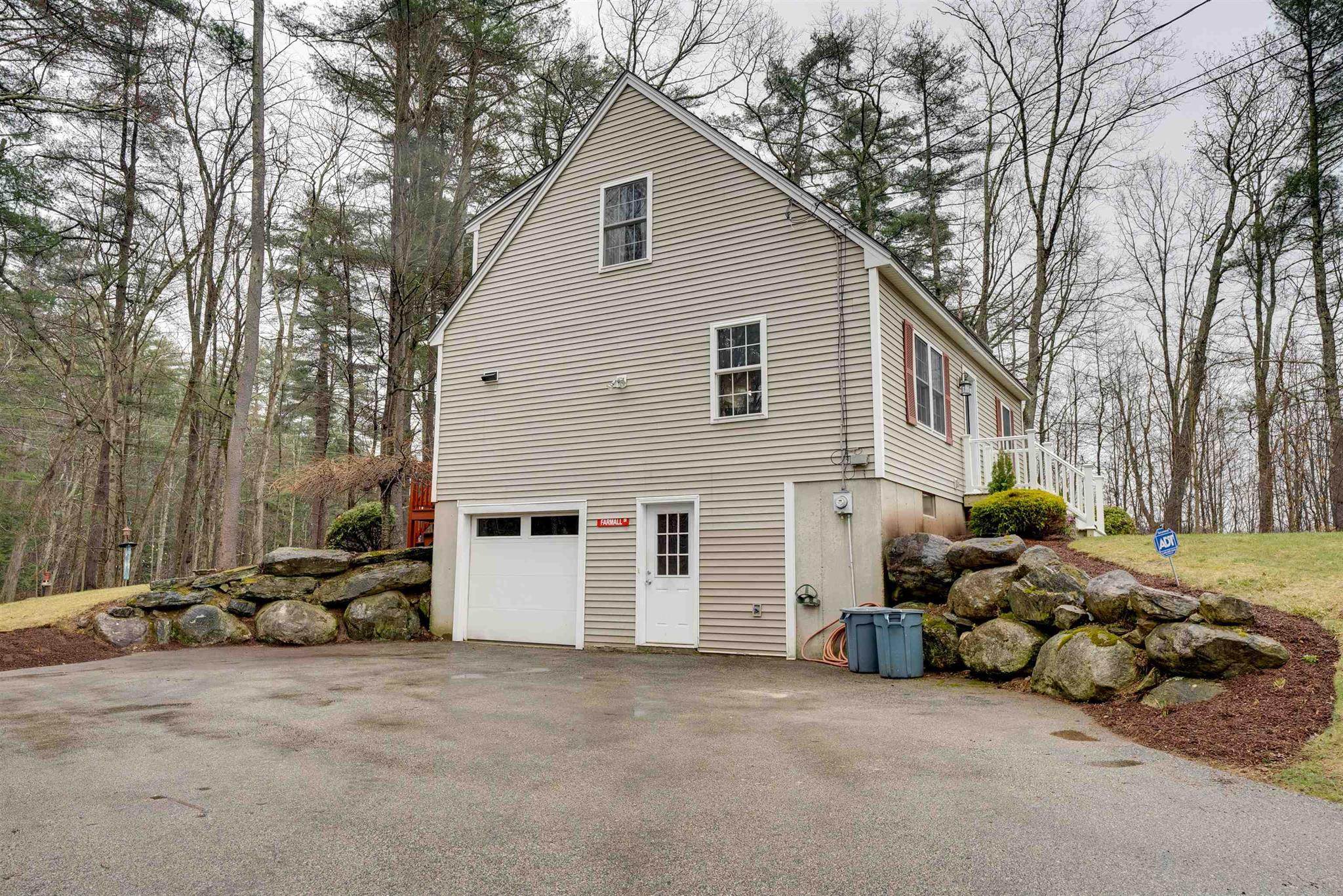Photo of 42 Prescott Road Raymond NH 03077