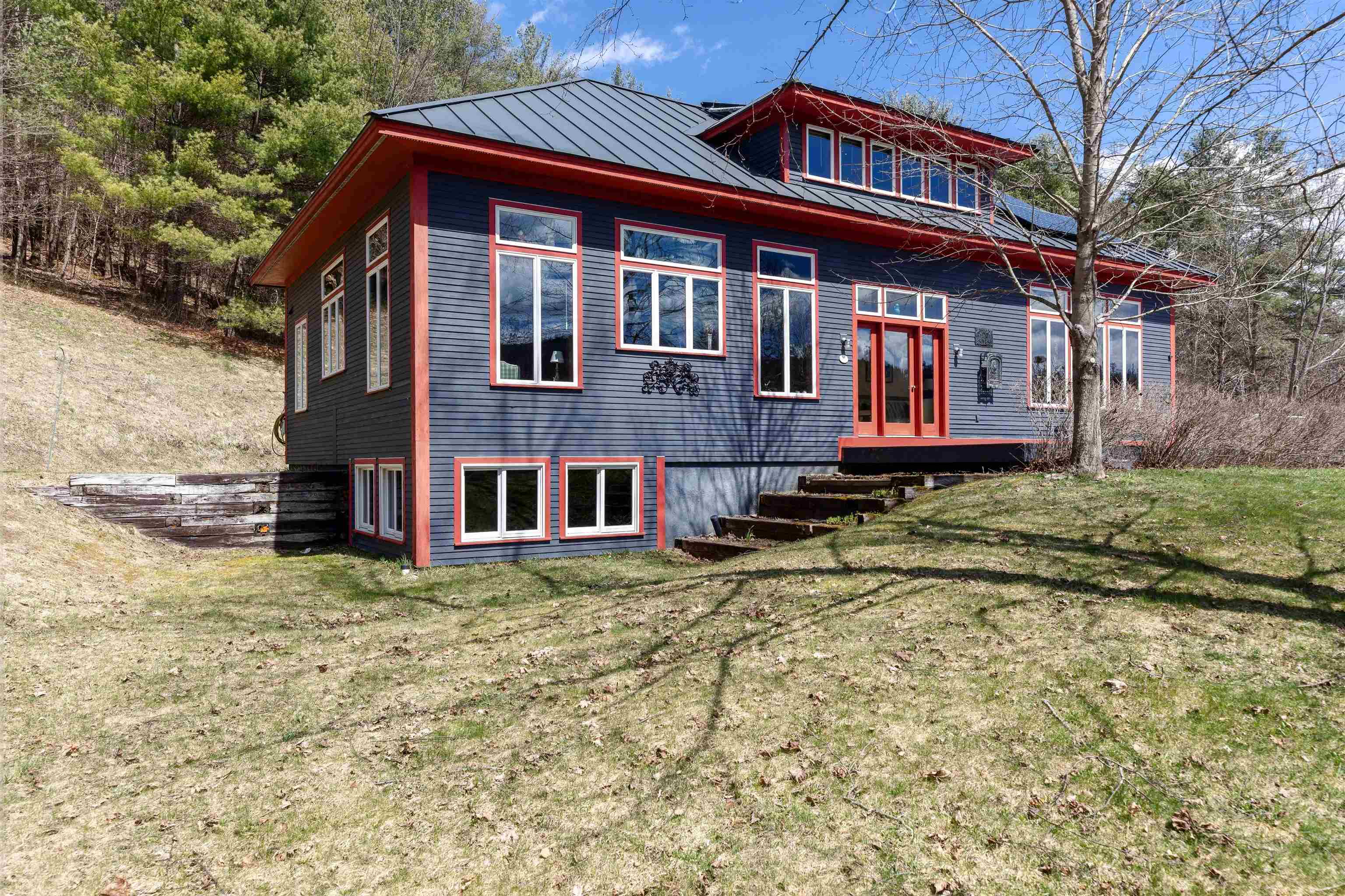 Sharon VT Home for sale $$739,000 $223 per sq.ft.