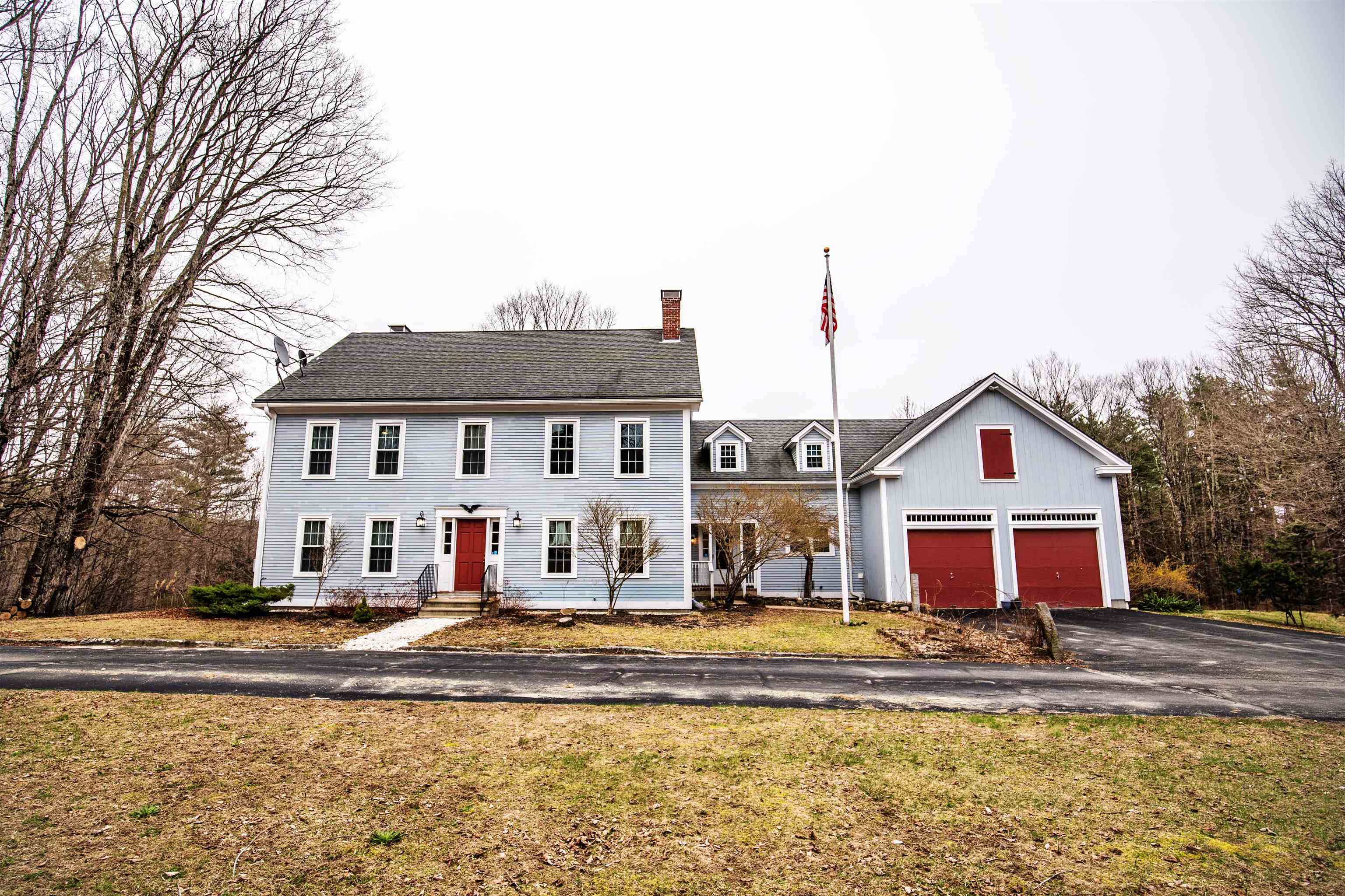 NEWBURY NH Home for sale $$775,000 | $252 per sq.ft.