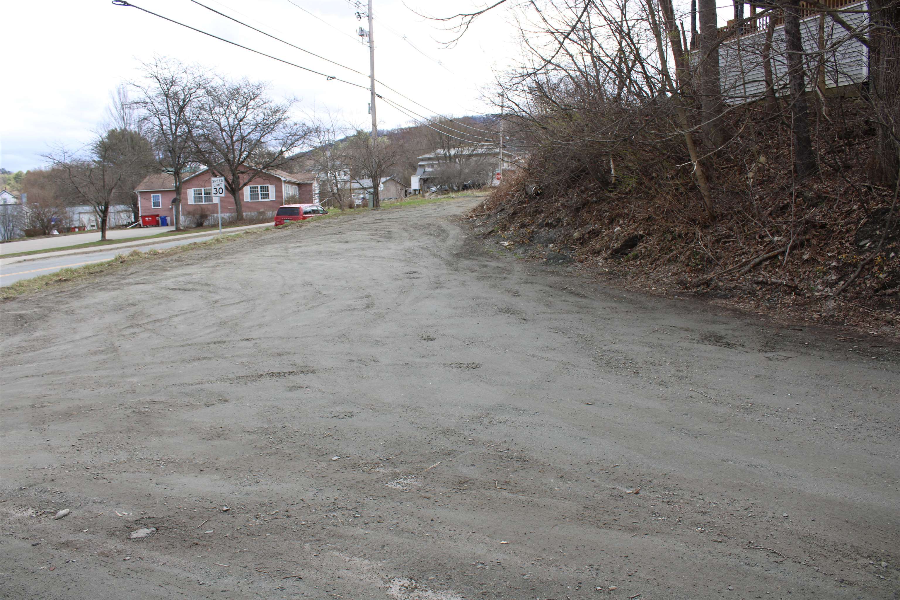 Additional parking, Concord Ave side