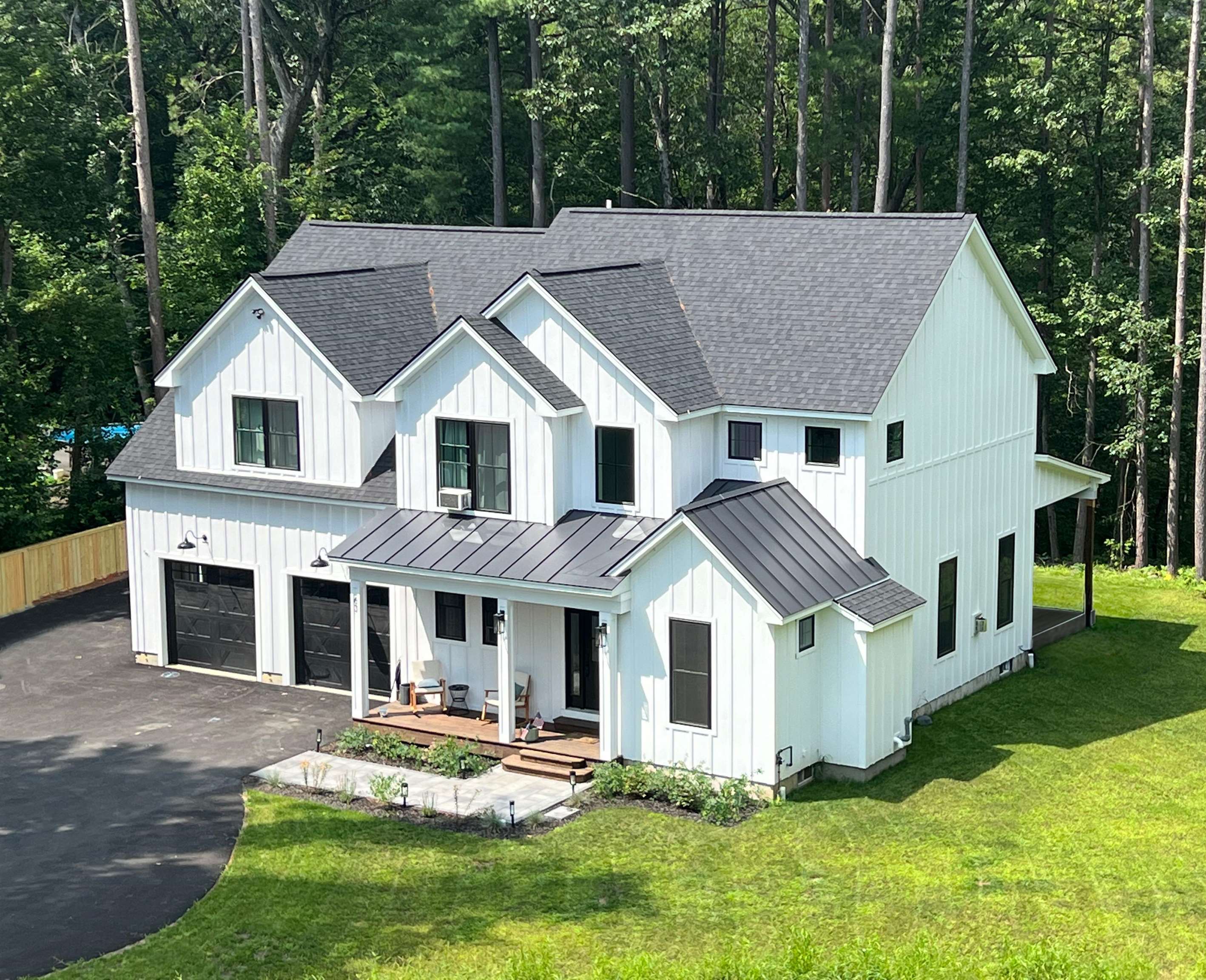 Lebanon NH Home for sale $$1,300,000 $474 per sq.ft.