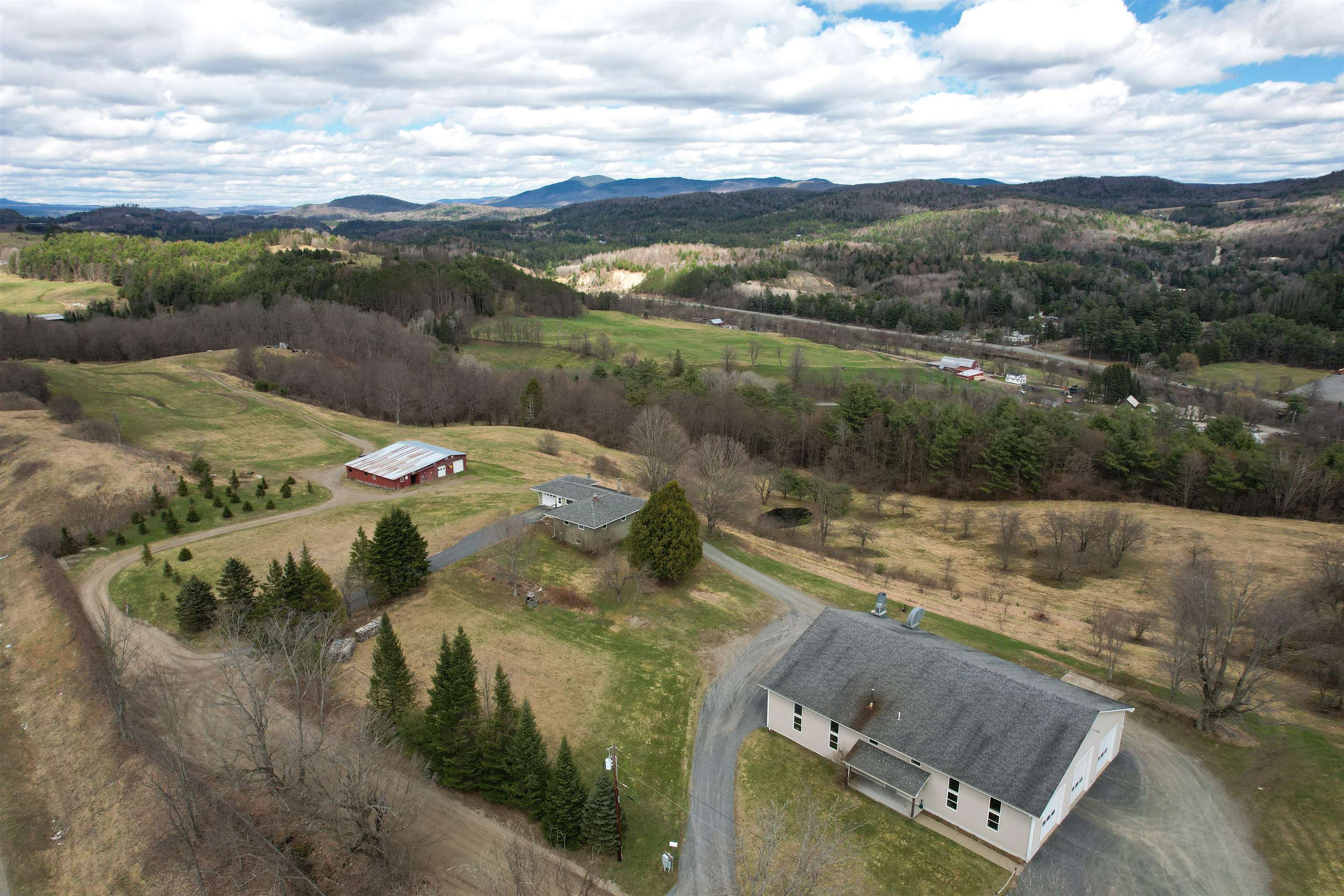 Photo of 604 Lapierre Drive St. Johnsbury VT 05819