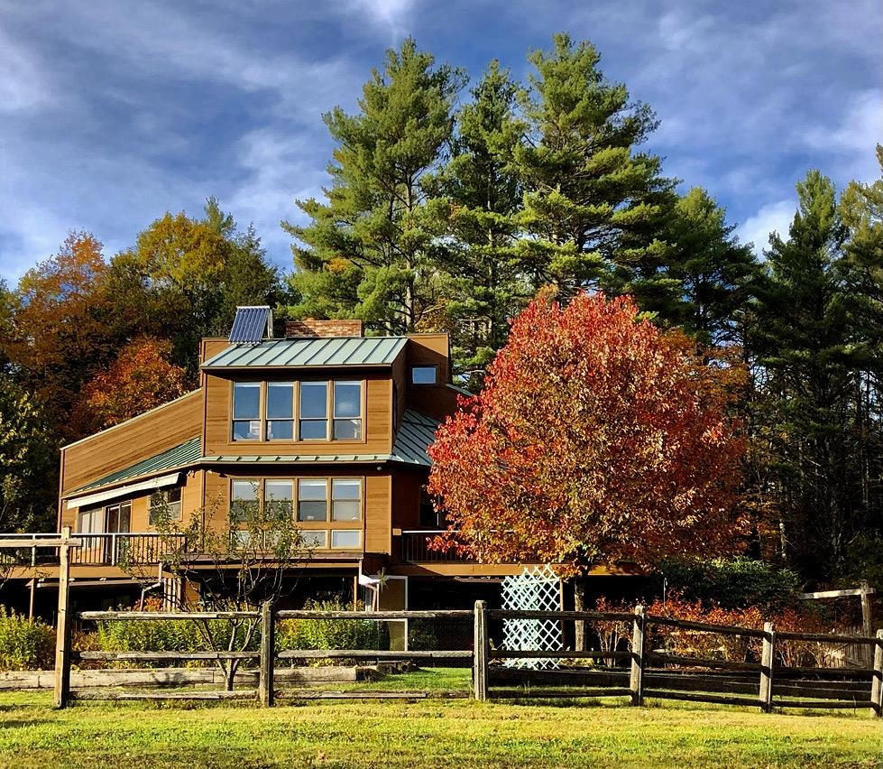 GRANTHAM NH Home for sale $$525,000 | $207 per sq.ft.