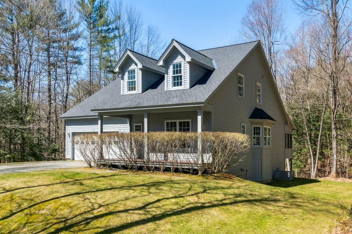 Village of Quechee in Town of Hartford VT Home for sale $835,000 $379 per sq.ft.
