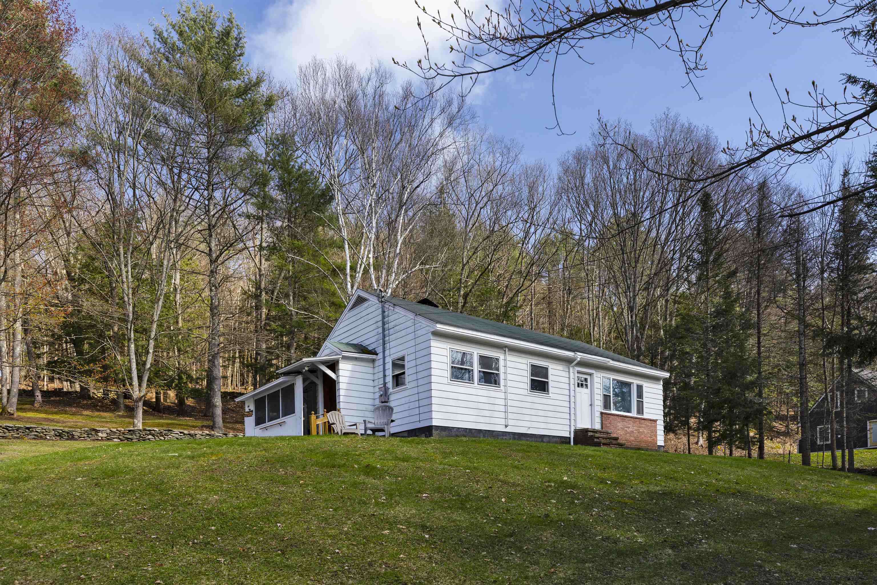 HANOVER NH Home for sale $$465,000 | $497 per sq.ft.