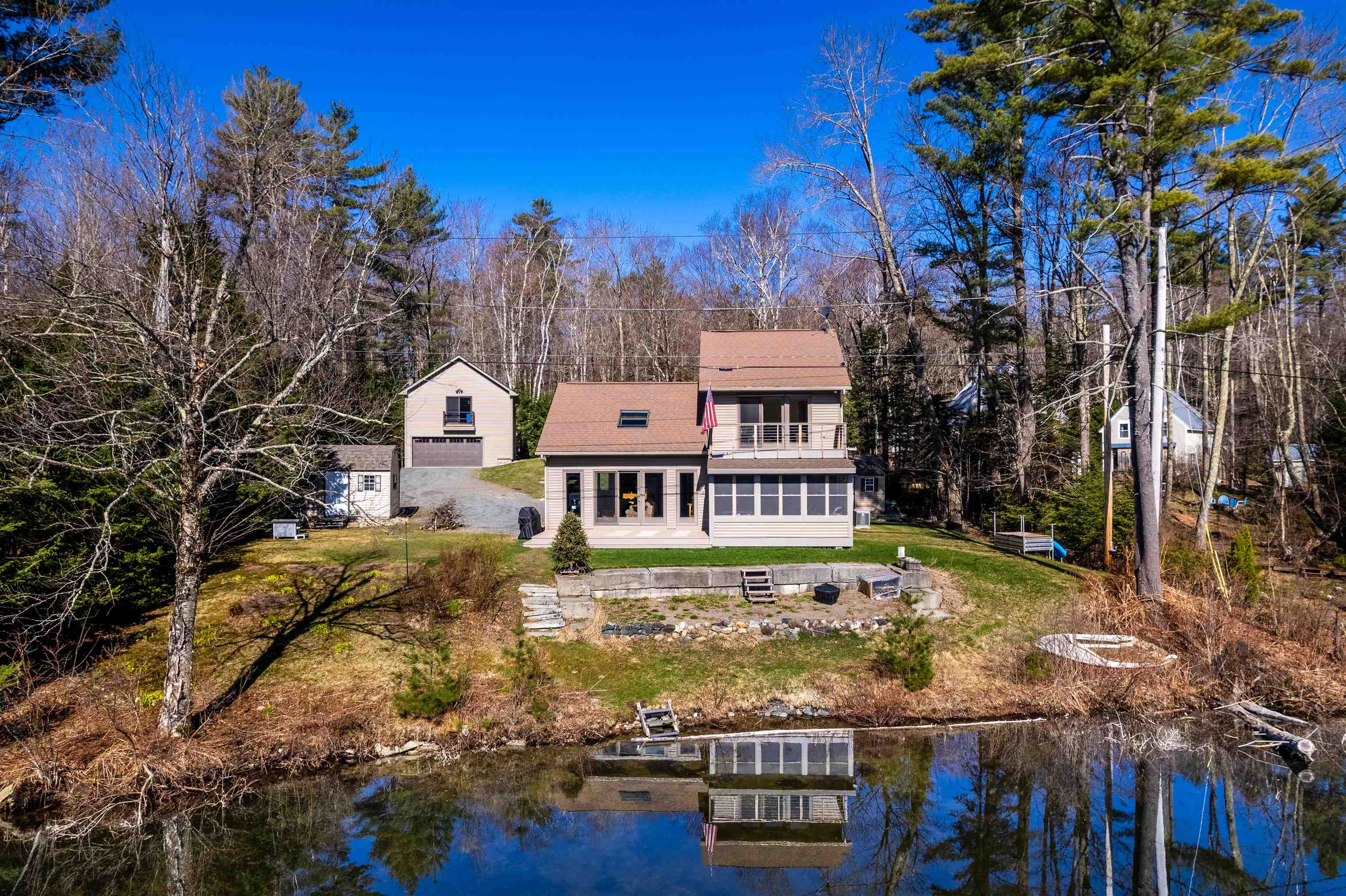 ENFIELD NH Lake House for sale $$745,000 | $520 per sq.ft.